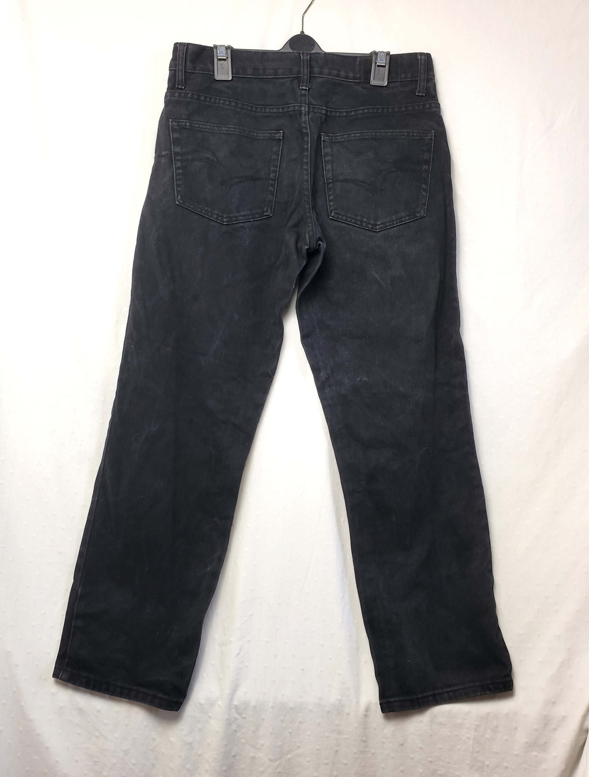 Стильні чорні джинси Lee Cooper - елегантна класика в ідеальному стані 2 Стильні чорні джинси Lee Cooper - елегантна класика в ідеальному стані - Зображення 2