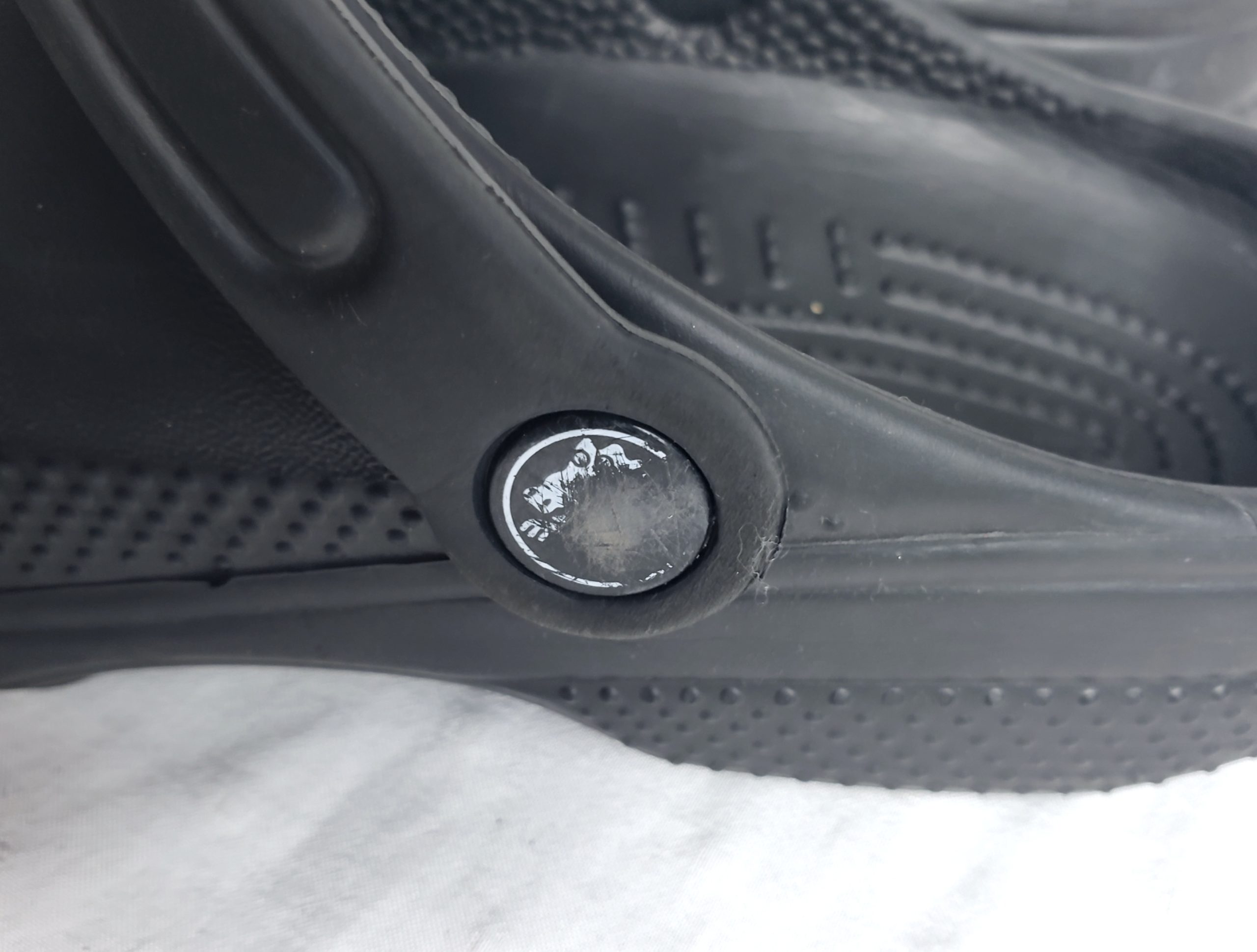 Стильні чорні Crocs - модне взуття для комфорту та елегантності розмір 34-35 6 Стильні чорні Crocs - модне взуття для комфорту та елегантності розмір 34-35 - Зображення 6