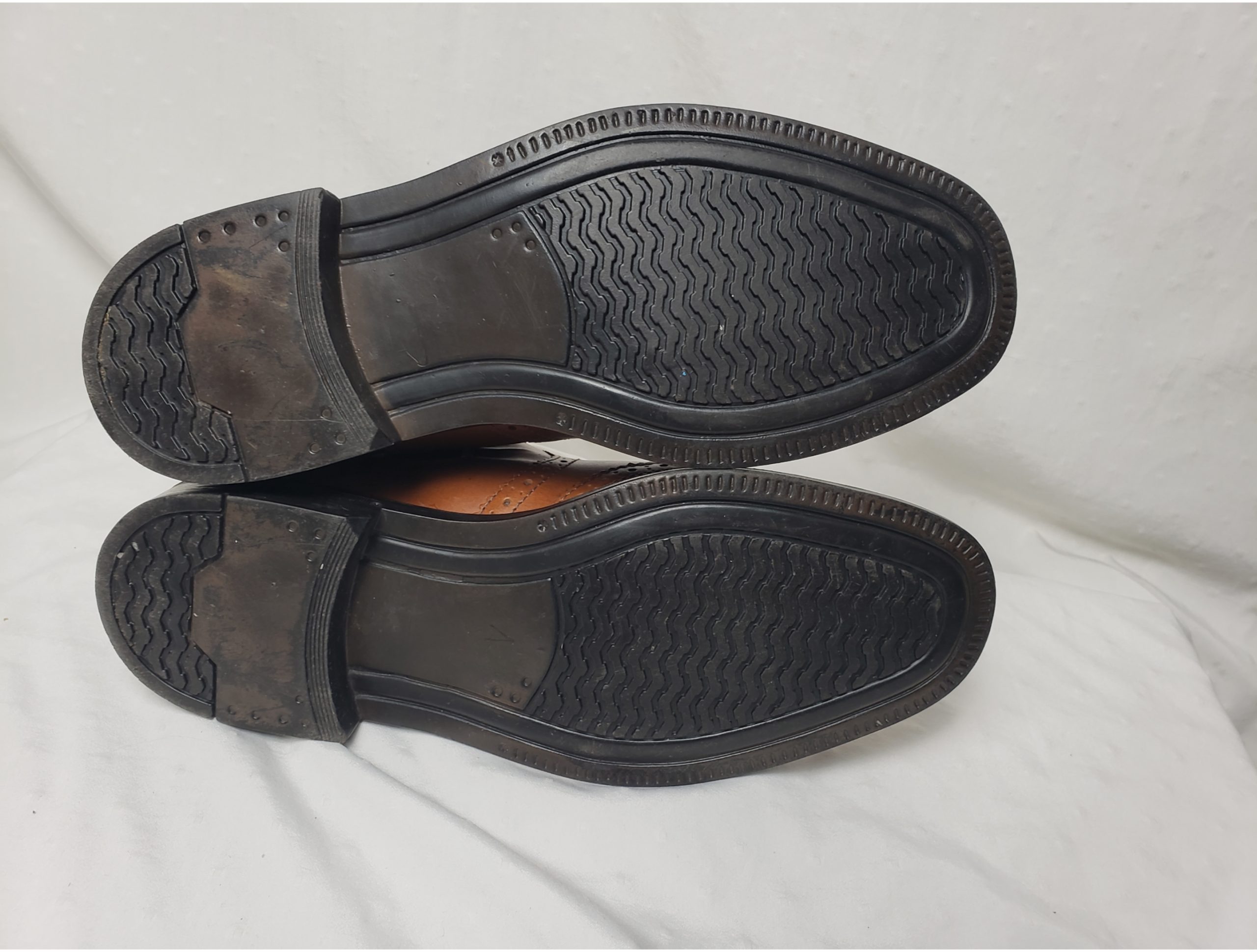 Чоловічі шкіряні черевики челсі Oaktrak коричневі розмір 44 - класичне взуття з брогуванням 5 Чоловічі шкіряні черевики челсі Oaktrak коричневі розмір 44 - класичне взуття з брогуванням - Зображення 5