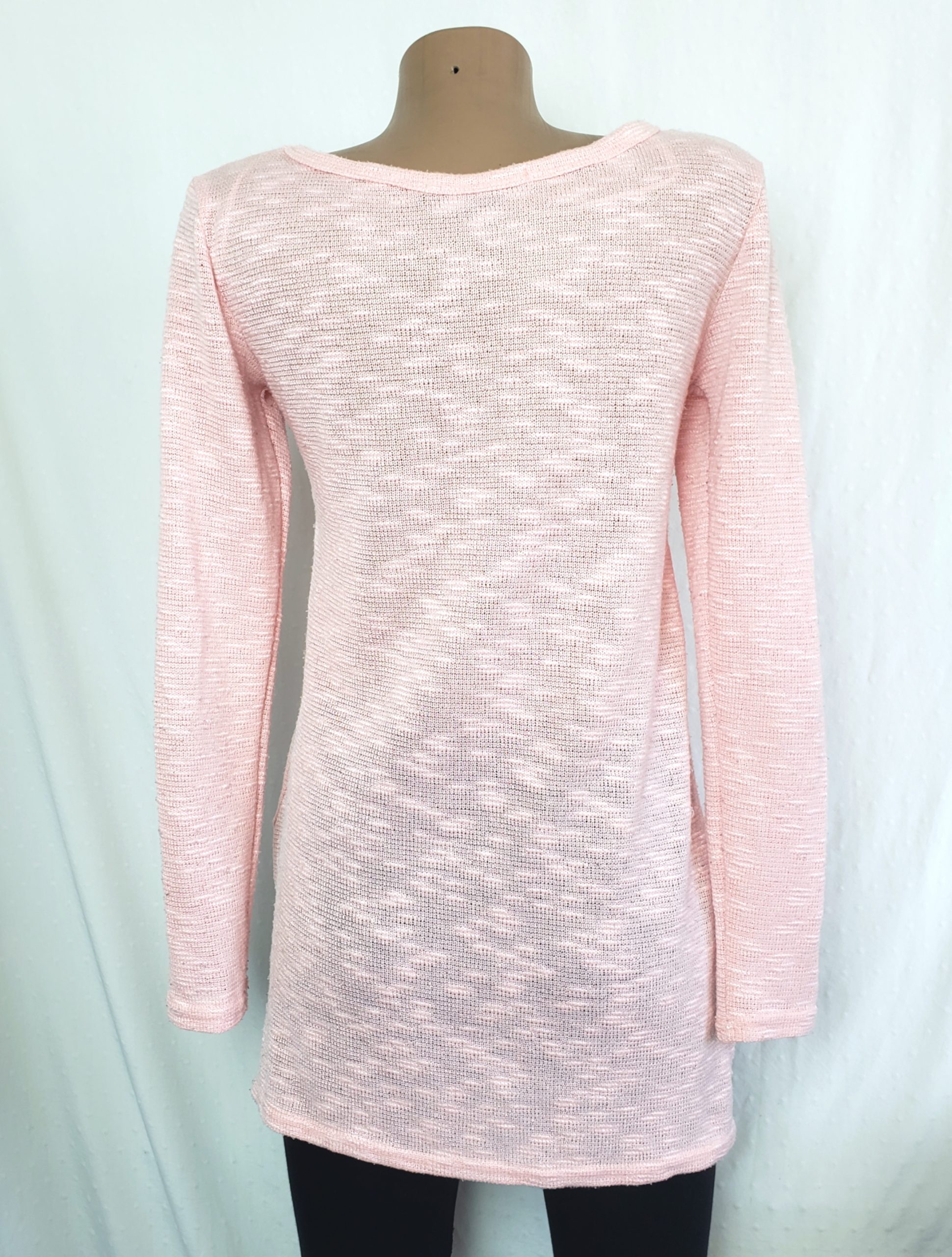 Рожевий светр Blonde + Blonde для повсякденного стилю - весняний casual look 5 Рожевий светр Blonde + Blonde для повсякденного стилю - весняний casual look - Зображення 5