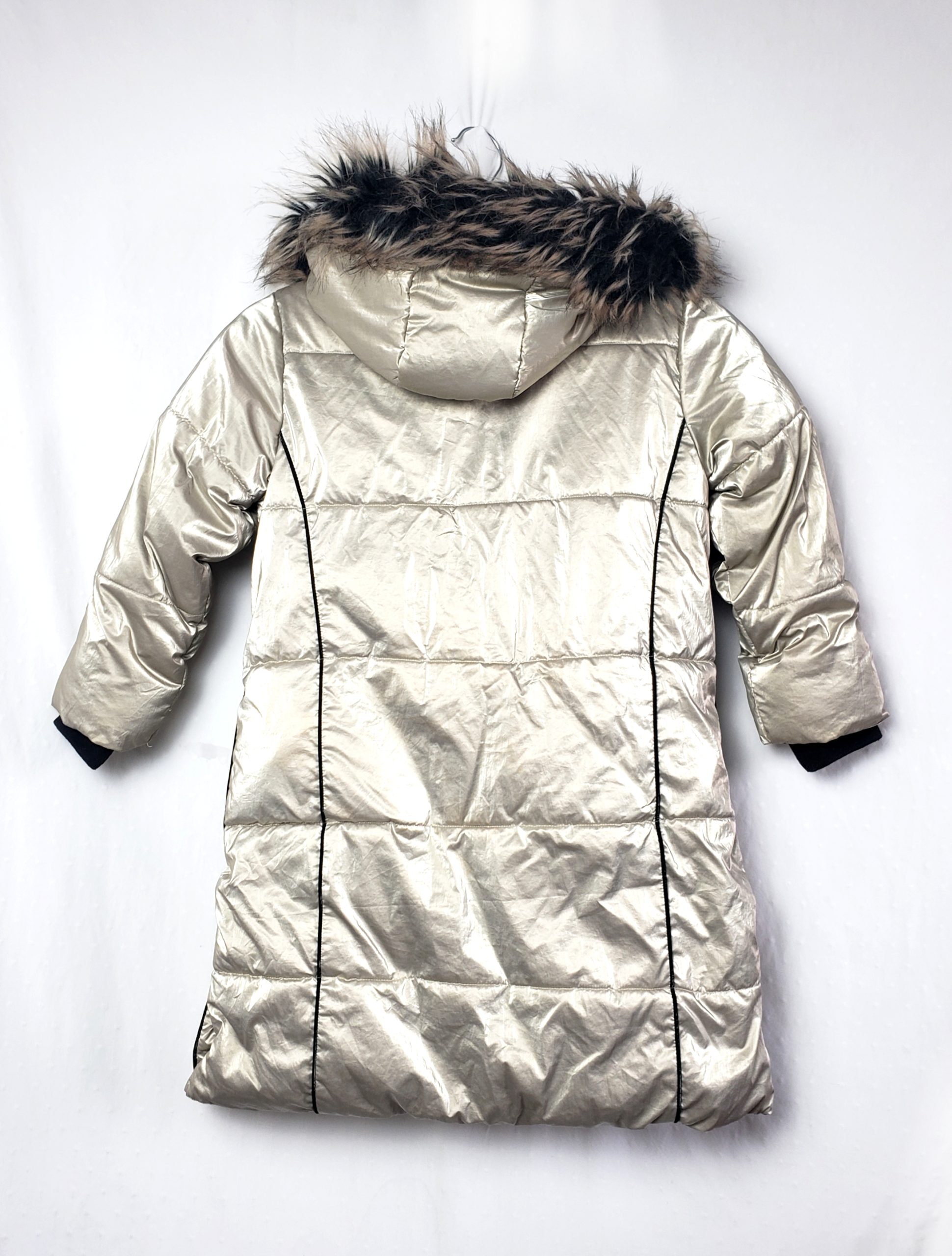 Стильна золота куртка Next 7 років - елегантний зимовий тренд для модних дітей 6 Стильна золота куртка Next 7 років - елегантний зимовий тренд для модних дітей - Зображення 6