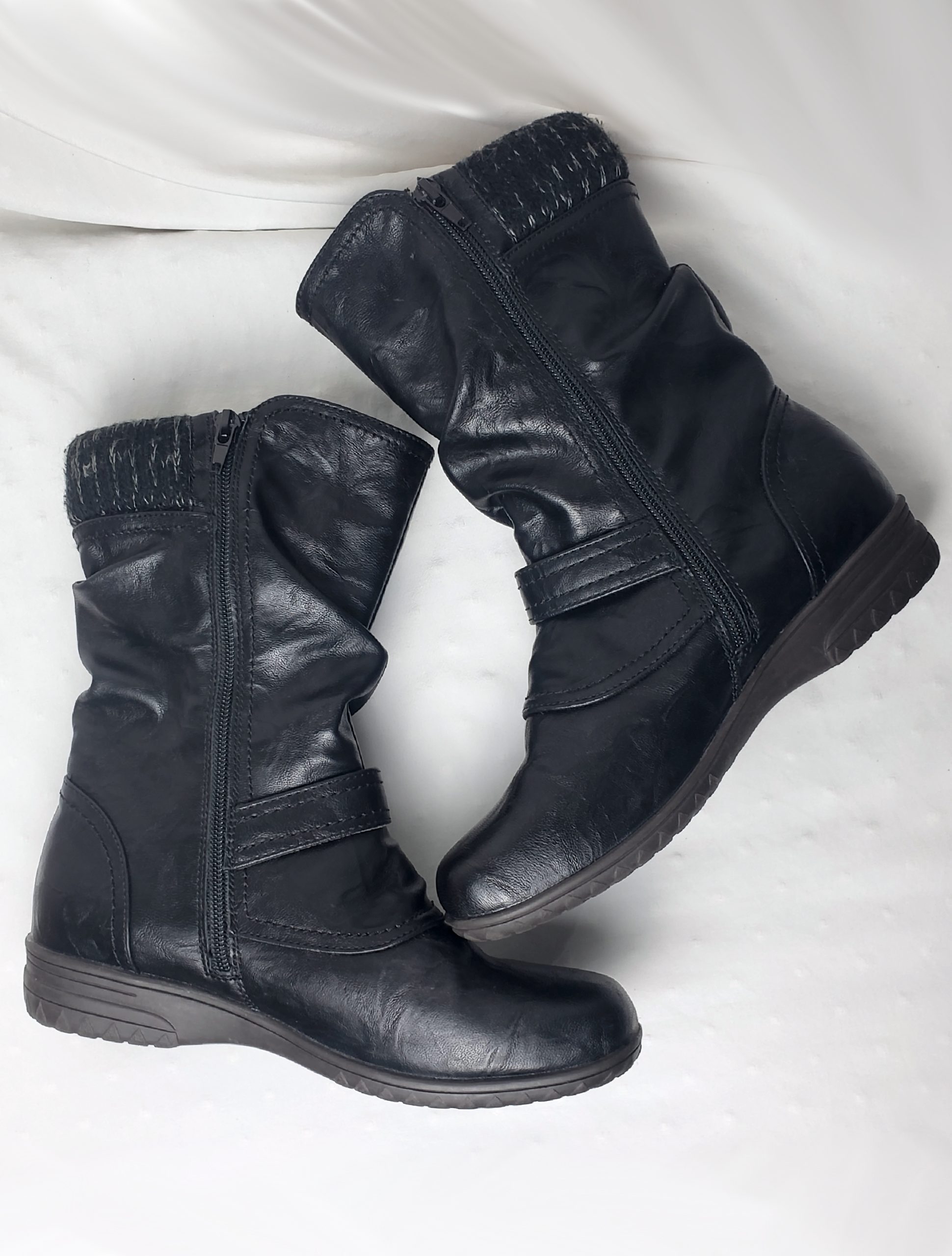 Чорні жіночі черевики PAVERS 37-38 розмір - стильне демісезонне взуття в ідеальному стані 6 Чорні жіночі черевики PAVERS 37-38 розмір - стильне демісезонне взуття в ідеальному стані - Зображення 6