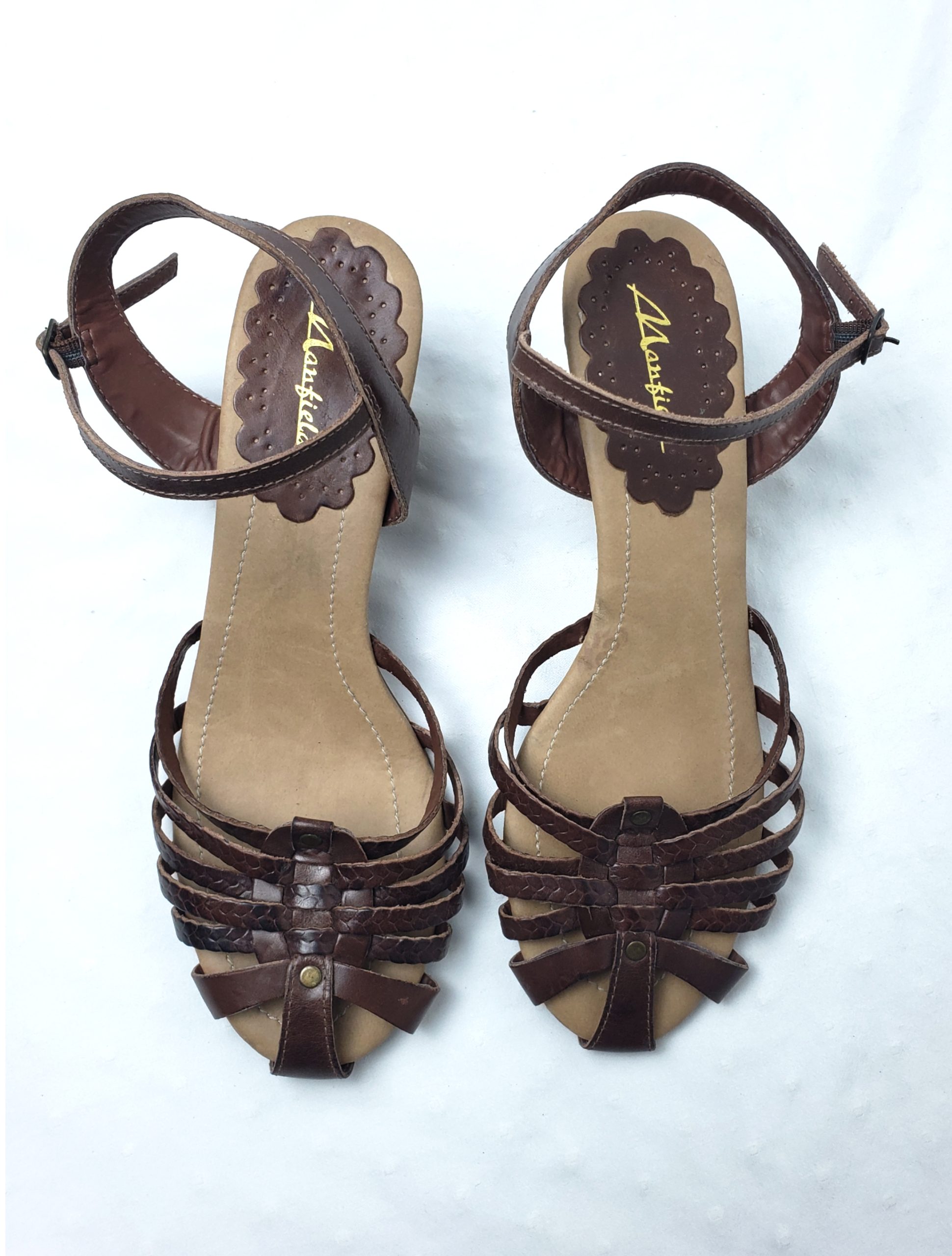 Літні шкіряні сандалі коричневі на каблуку 8 см розмір 39 - елегантне жіноче взуття 4 Літні шкіряні сандалі коричневі на каблуку 8 см розмір 39 - елегантне жіноче взуття - Зображення 4