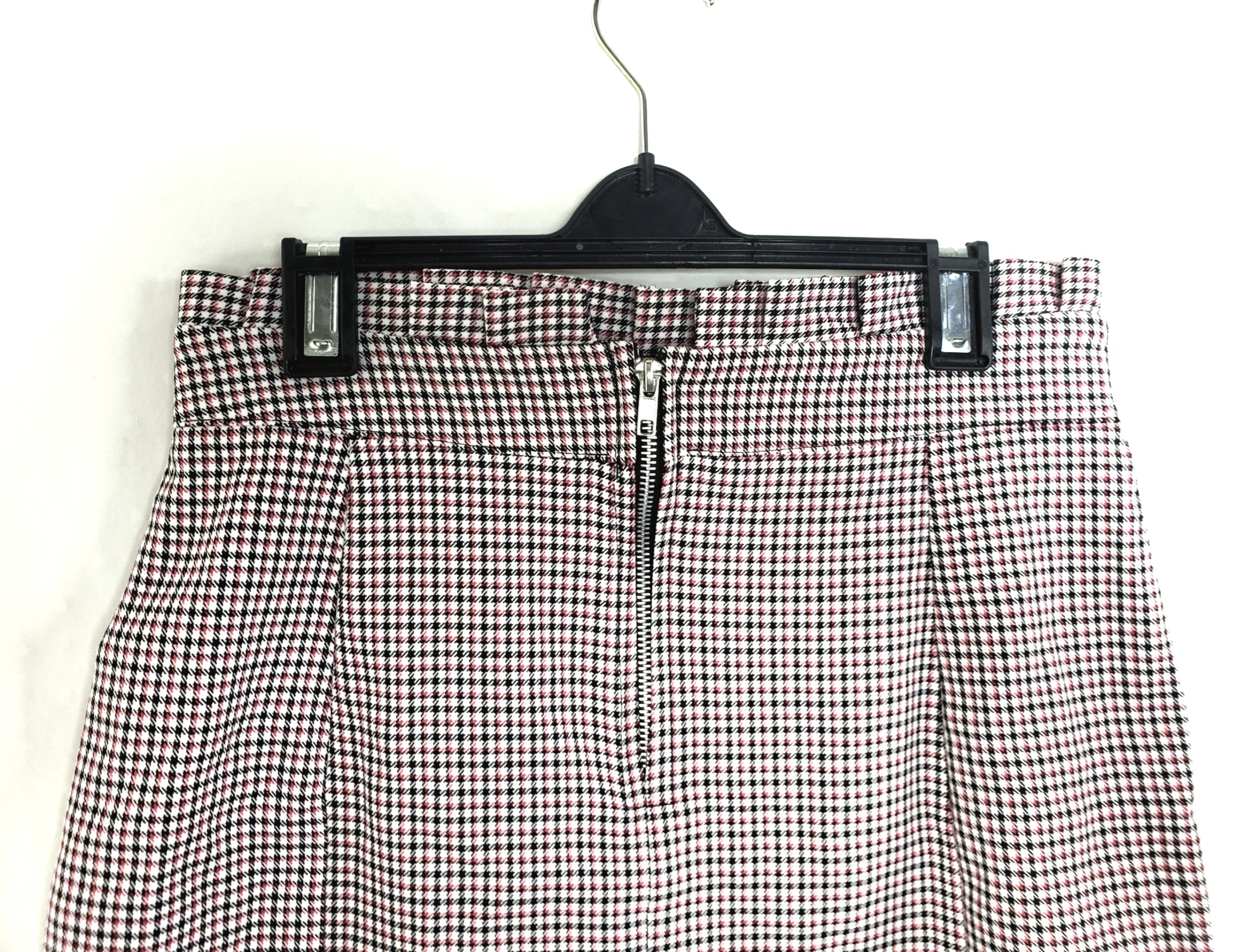 Міні-спідниця в клітинку гусяча лапка для офісу та повсякденного носіння - стильний образ на кожен день 6 Міні-спідниця в клітинку гусяча лапка для офісу та повсякденного носіння - стильний образ на кожен день - Зображення 6