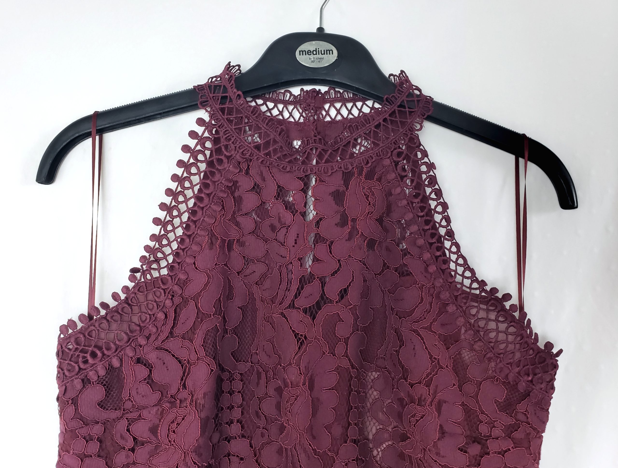 Елегантна бордова блуза з мереживом - стильний топ для модних жінок 3 Елегантна бордова блуза з мереживом - стильний топ для модних жінок - Зображення 3