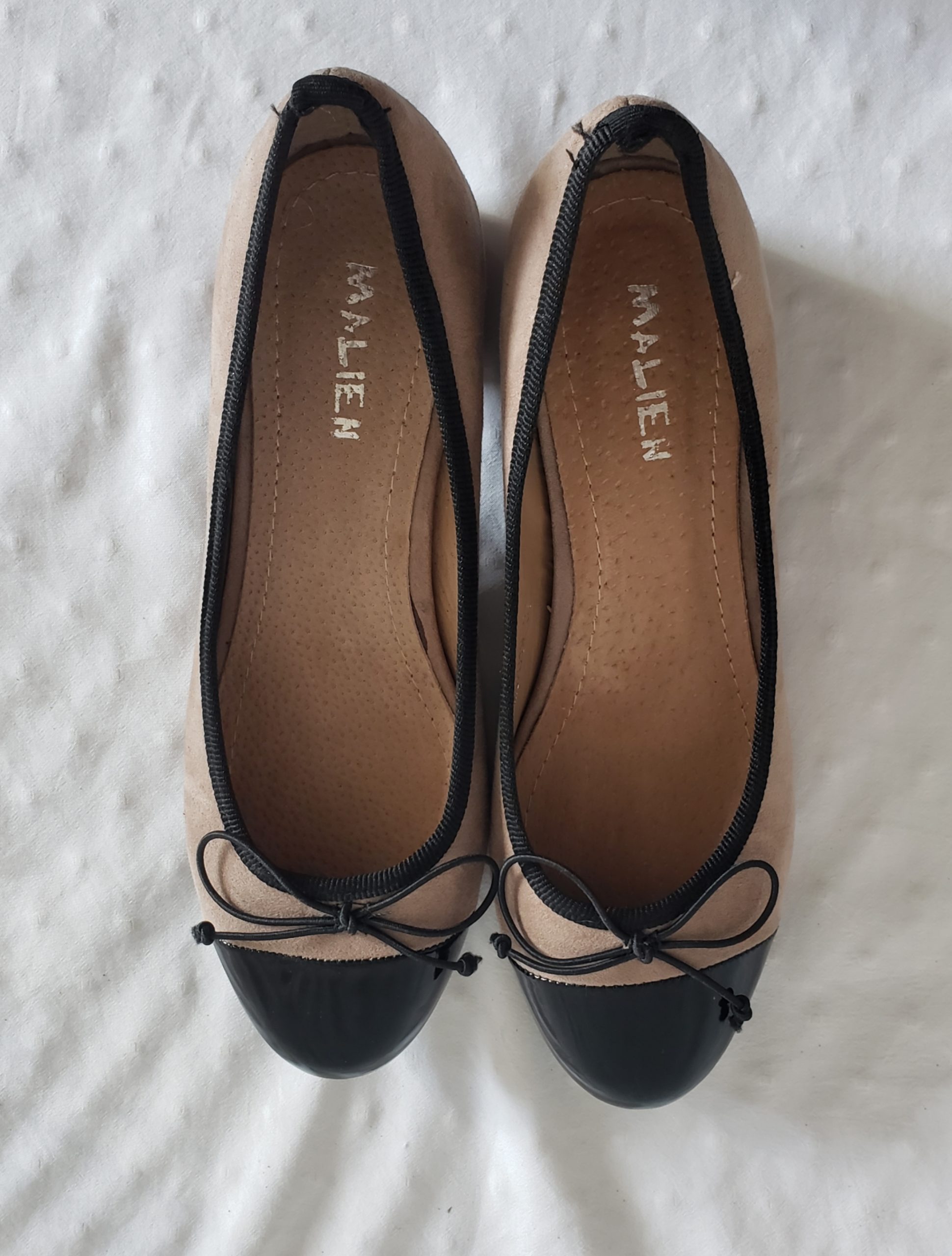 Балетки жіночі літні бежеві з чорним розмір 37 - елегантне взуття з штучної замші 6 Балетки жіночі літні бежеві з чорним розмір 37 - елегантне взуття з штучної замші - Зображення 6