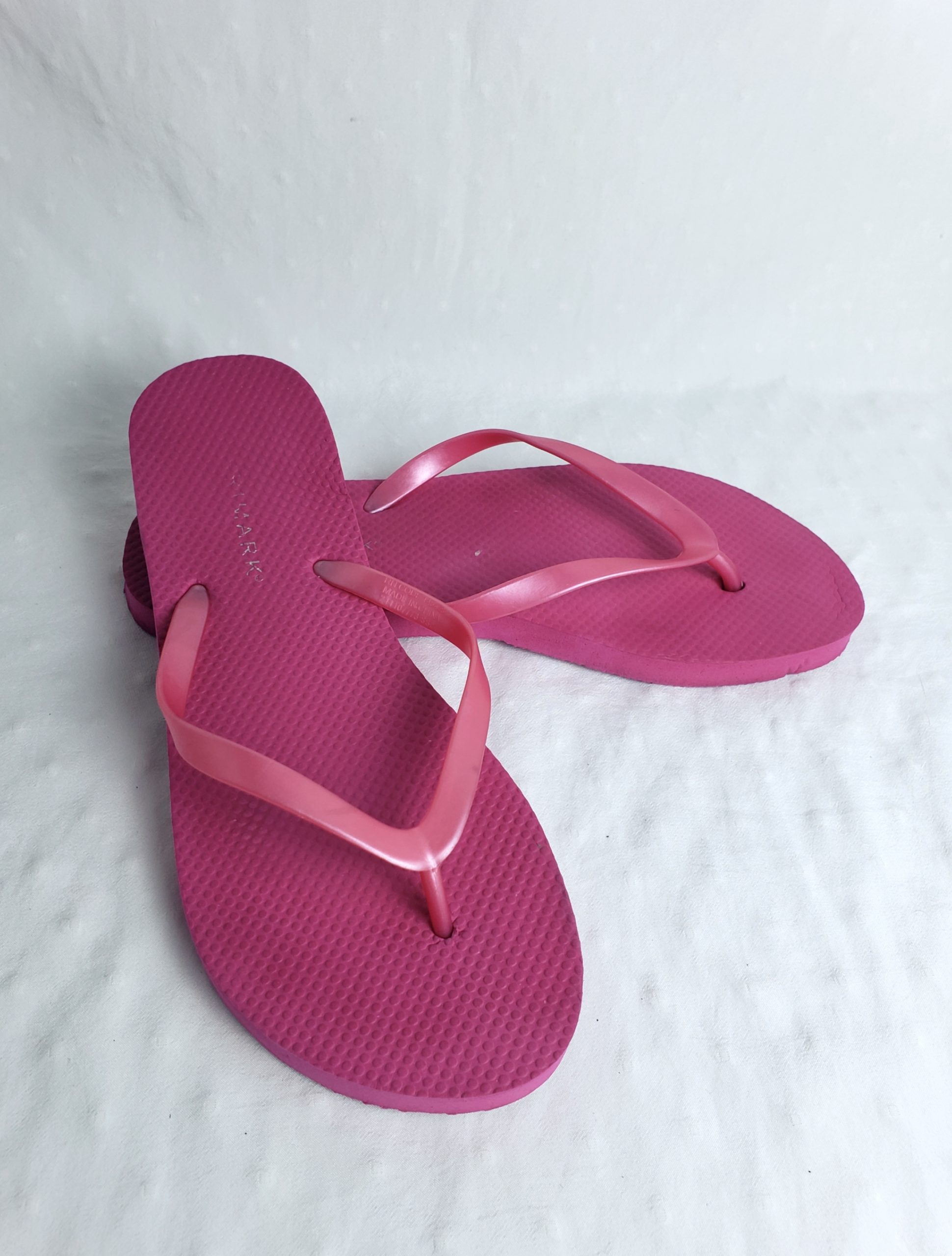 Рожеві гумові в'єтнамки розмір 40-41 - літнє взуття з дефектами за доступною ціною 1 Рожеві гумові в'єтнамки розмір 40-41 - літнє взуття з дефектами за доступною ціною