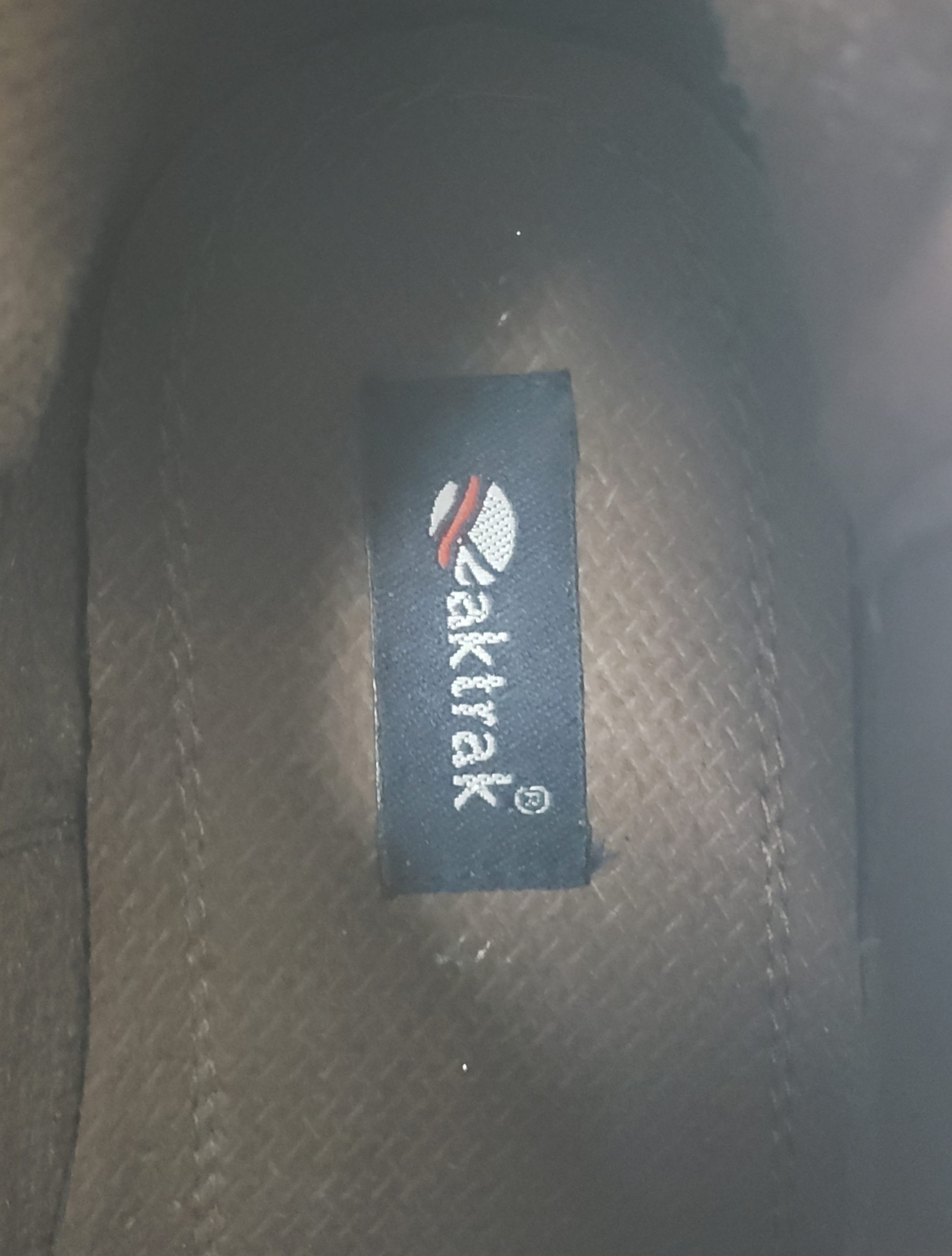 Чоловічі шкіряні черевики челсі Oaktrak коричневі розмір 44 - класичне взуття з брогуванням 10 Чоловічі шкіряні черевики челсі Oaktrak коричневі розмір 44 - класичне взуття з брогуванням - Зображення 10