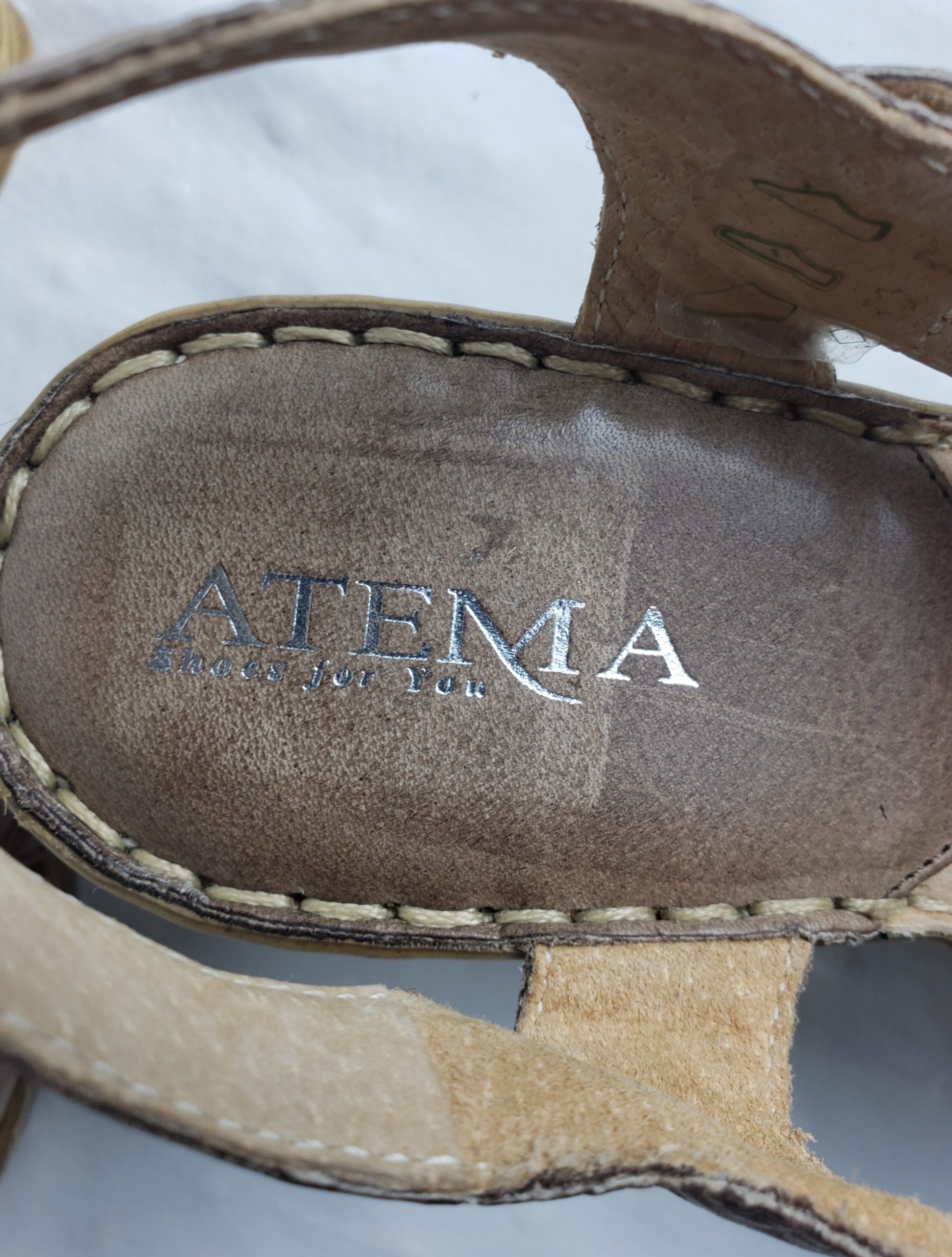 Бежеві шкіряні босоніжки ATEMA 39 розмір на каблуку 9 см - літнє взуття для офісу та відпочинку 7 Бежеві шкіряні босоніжки ATEMA 39 розмір на каблуку 9 см - літнє взуття для офісу та відпочинку - Зображення 7