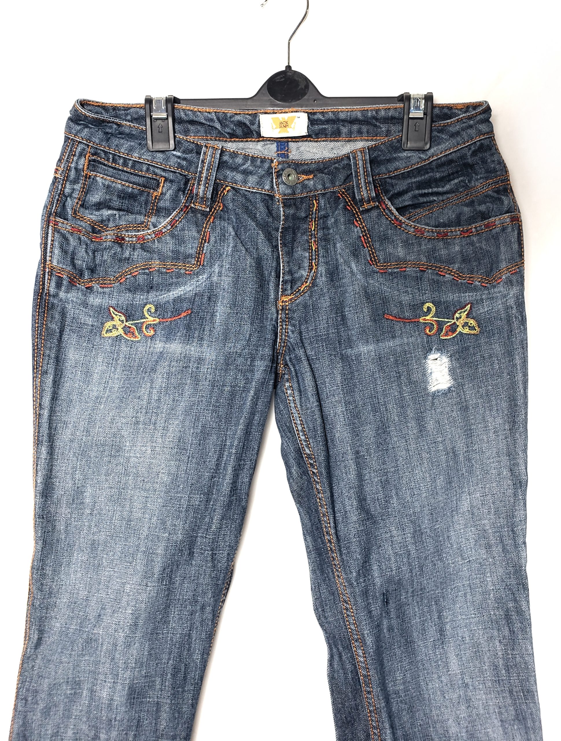 Джинси Antik Denim з вишивкою синього кольору - винтажний стиль для повсякденного носіння 9 Джинси Antik Denim з вишивкою синього кольору - винтажний стиль для повсякденного носіння - Зображення 9