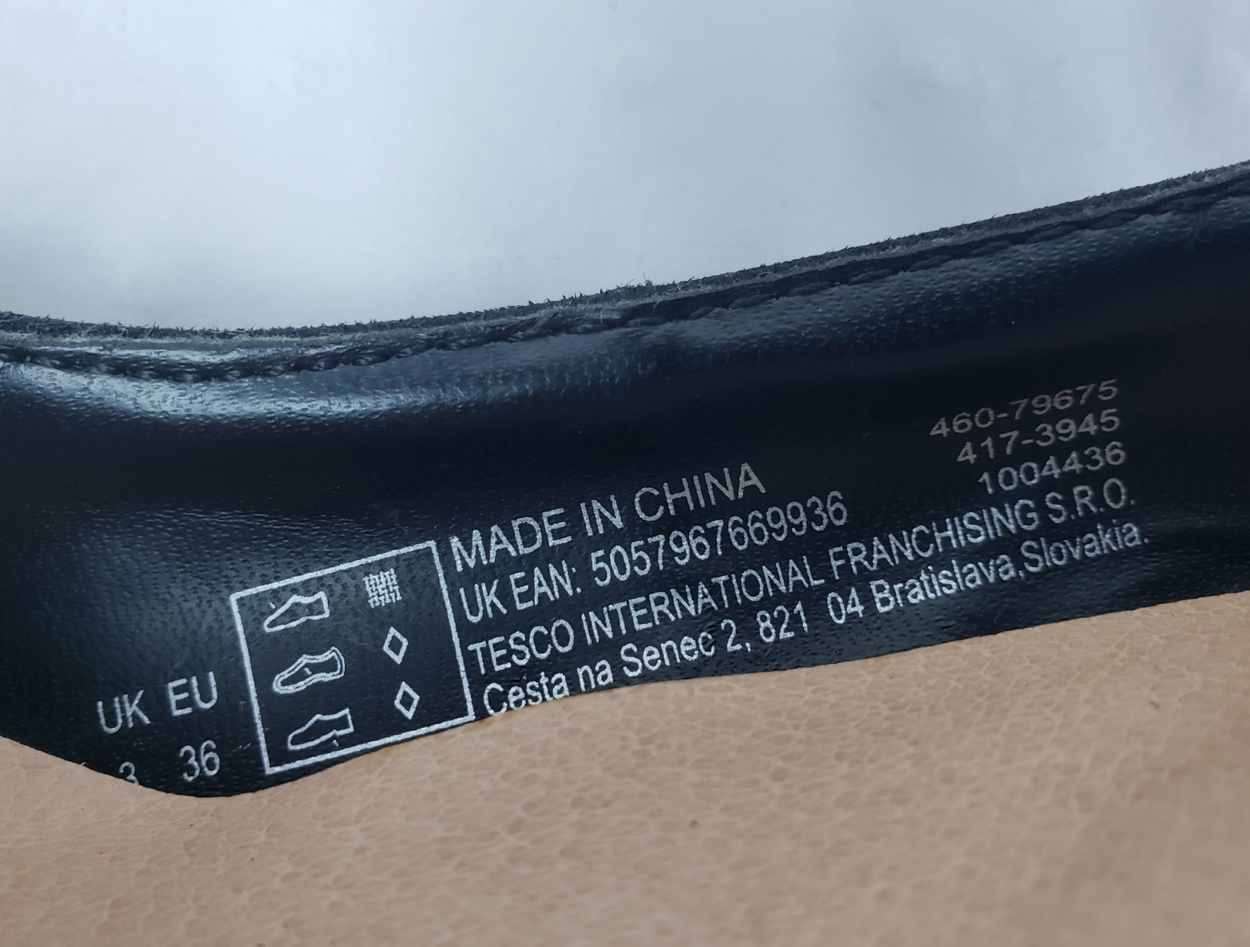 Класичні чорні туфлі Tesco (F&F) на стійкому блочному каблуці, еко-замша, р. 36 8 Класичні чорні туфлі Tesco (F&F) на стійкому блочному каблуці, еко-замша, р. 36 - Зображення 8