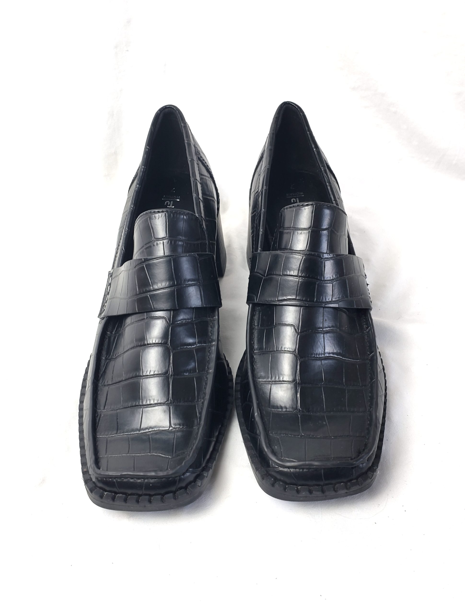 Стильні чорні туфлі з лакованої шкіри - елегантні лофери з крокодиловим принтом 9 Стильні чорні туфлі з лакованої шкіри - елегантні лофери з крокодиловим принтом - Зображення 9