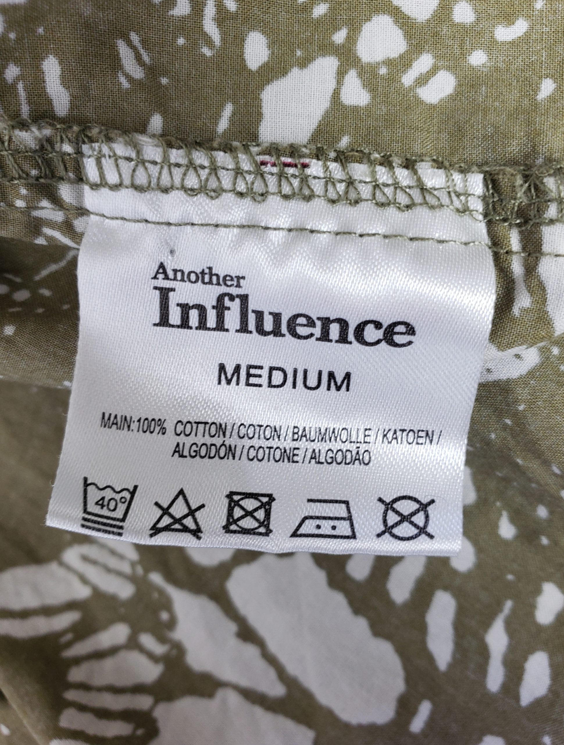 Стильна сорочка Another Influence з принтом - модний тренд багатокольорового дизайну 7 Стильна сорочка Another Influence з принтом - модний тренд багатокольорового дизайну - Зображення 7