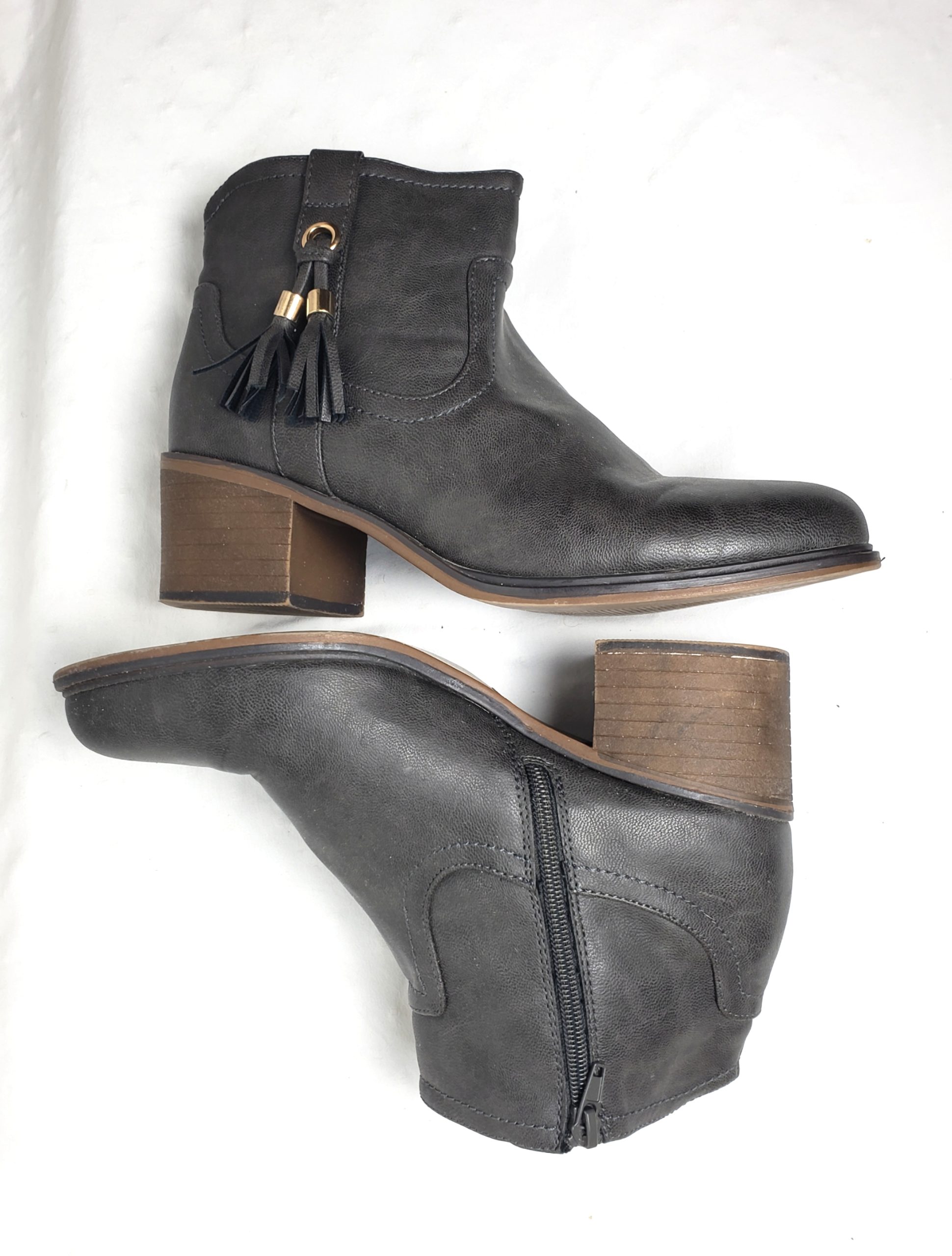 Темно-сині черевики Peacocks розмір 41-42 - весняне взуття на каблуку для офісу та прогулянок 4 Темно-сині черевики Peacocks розмір 41-42 - весняне взуття на каблуку для офісу та прогулянок - Зображення 4