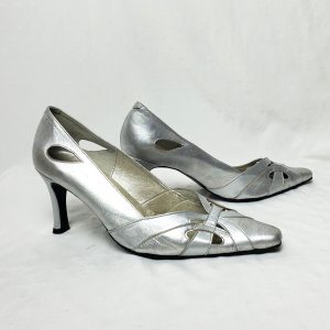 Срібні літні туфлі Orlando 39/40 розмір - елегантне взуття для особливих випадків та повсякденного носіння