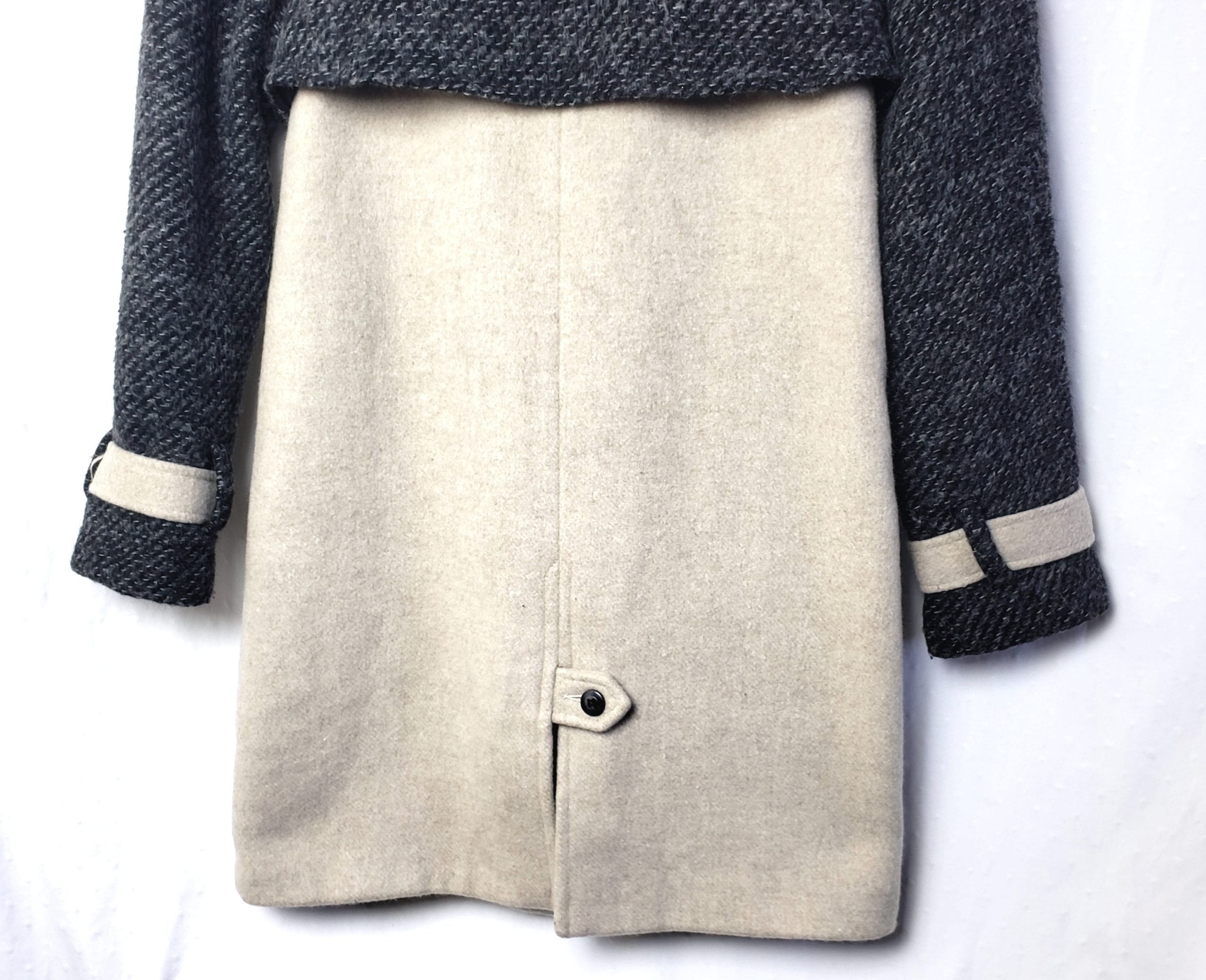 Стильне двобортне пальто ASOS - елегантний тренч бежево-синій колір, модний винтажний стиль 3 Стильне двобортне пальто ASOS - елегантний тренч бежево-синій колір, модний винтажний стиль - Зображення 3