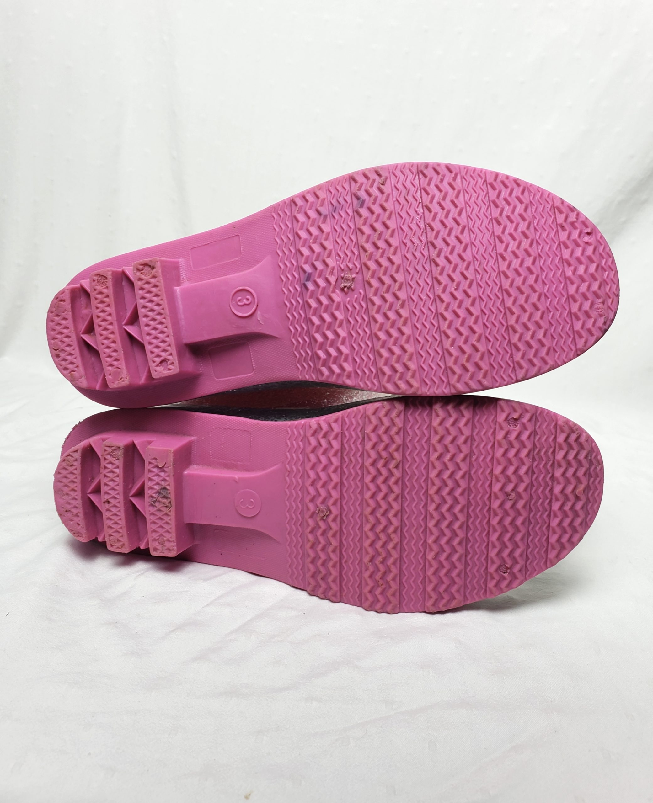 Стильні веселкові гумові чоботи - модний багатокольоровий дизайн з блискітками 35/36 3 Стильні веселкові гумові чоботи - модний багатокольоровий дизайн з блискітками 35/36 - Зображення 3