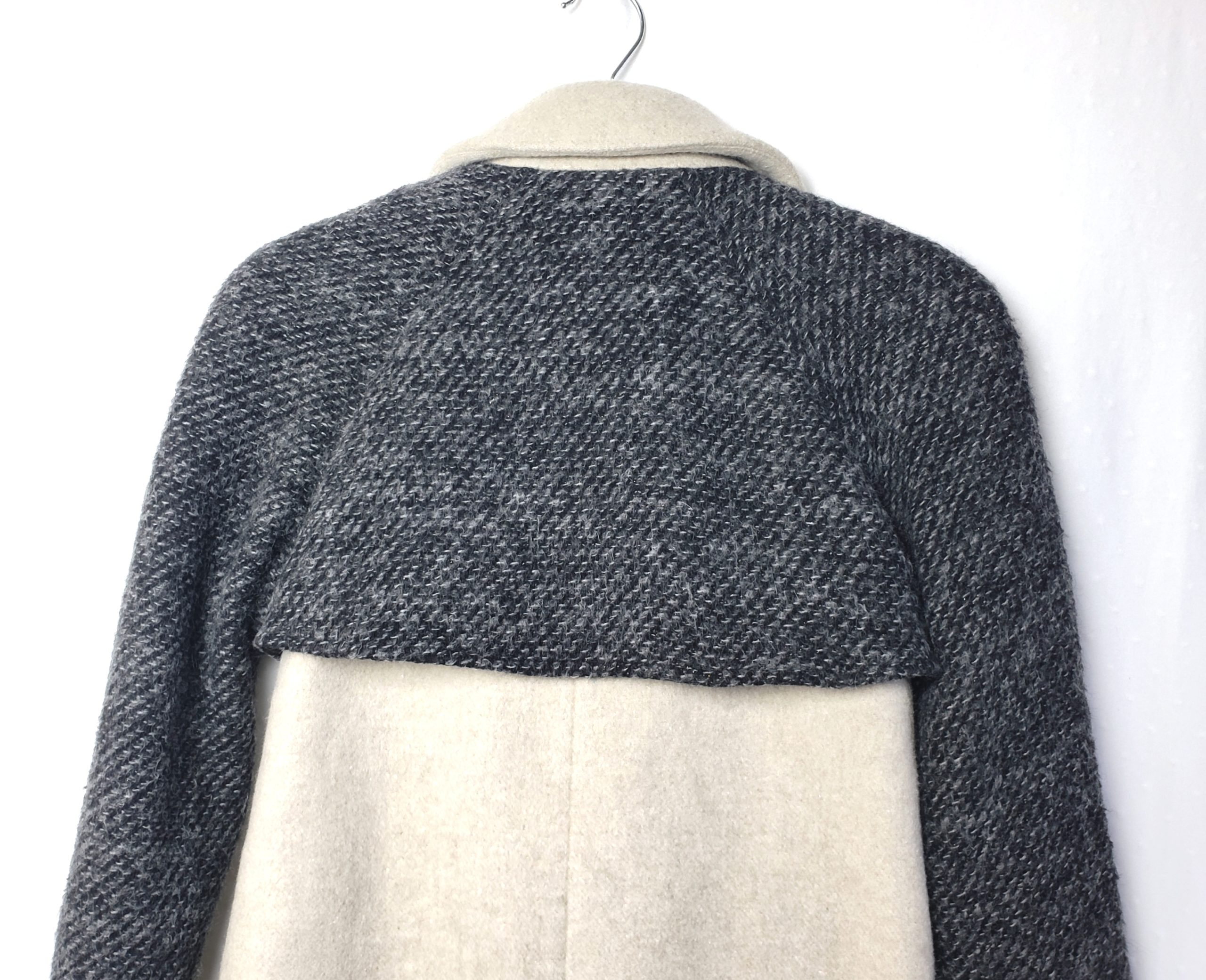 Стильне двобортне пальто ASOS - елегантний тренч бежево-синій колір, модний винтажний стиль 4 Стильне двобортне пальто ASOS - елегантний тренч бежево-синій колір, модний винтажний стиль - Зображення 4