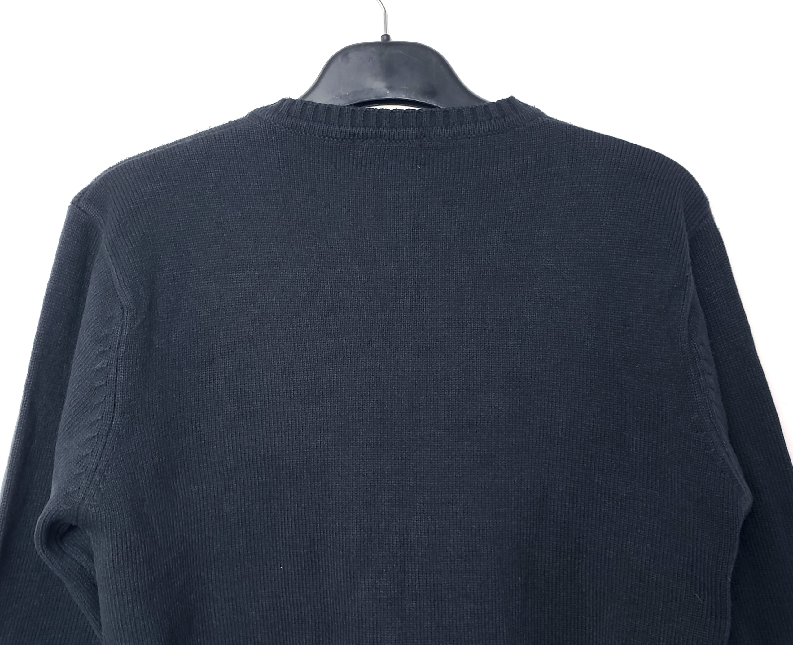 Темно-синій чоловічий пуловер з V-подібним вирізом - якісний акриловий светр розмір L 7 Темно-синій чоловічий пуловер з V-подібним вирізом - якісний акриловий светр розмір L - Зображення 7