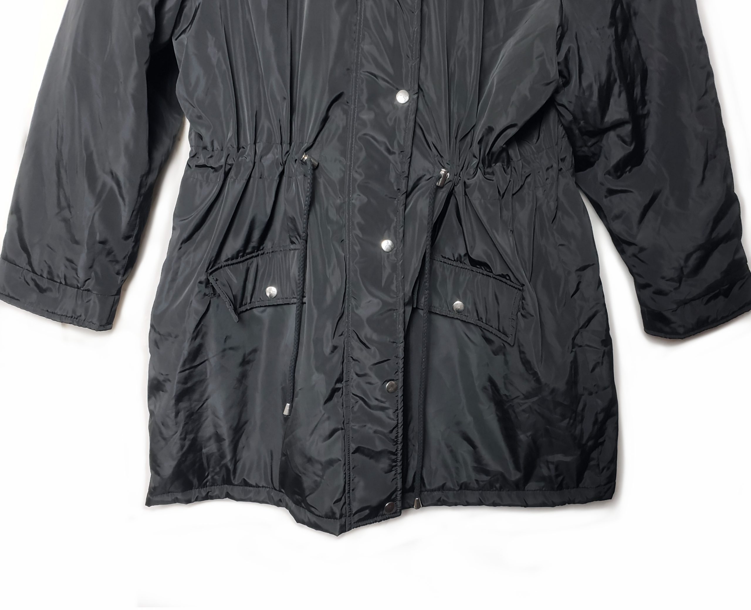 Стильна чорна парка Studio Outerwear - елегантний верхній одяг з хутряним капюшоном 6 Стильна чорна парка Studio Outerwear - елегантний верхній одяг з хутряним капюшоном - Зображення 6