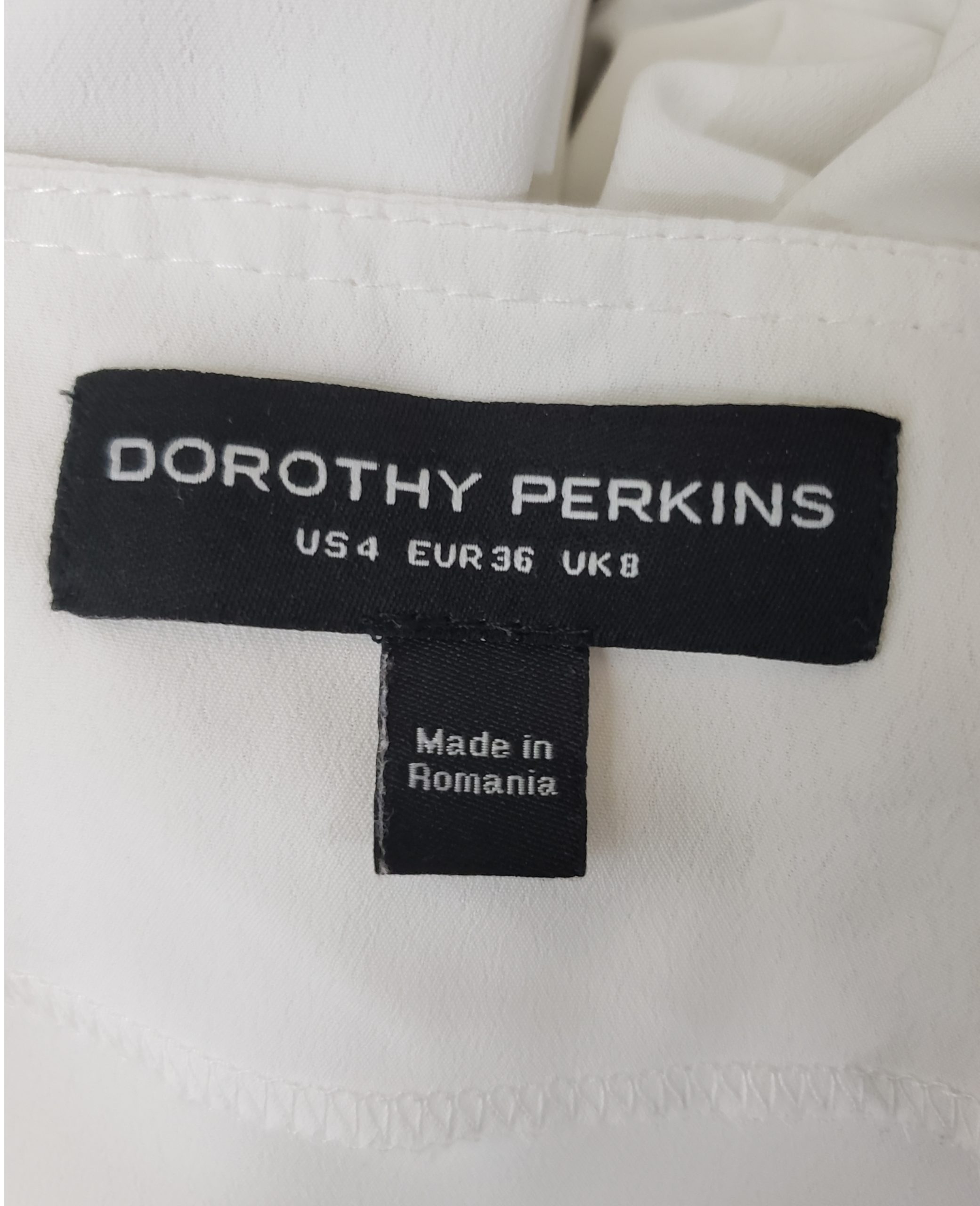 Стильна біла блуза Dorothy Perkins з паєтками - елегантний вечірній топ у ідеальному стані 6 Стильна біла блуза Dorothy Perkins з паєтками - елегантний вечірній топ у ідеальному стані - Зображення 6