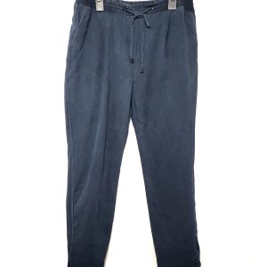 Стильні темно-сині брюки з ліоцелу - елегантний модний тренд для сучасної жінки