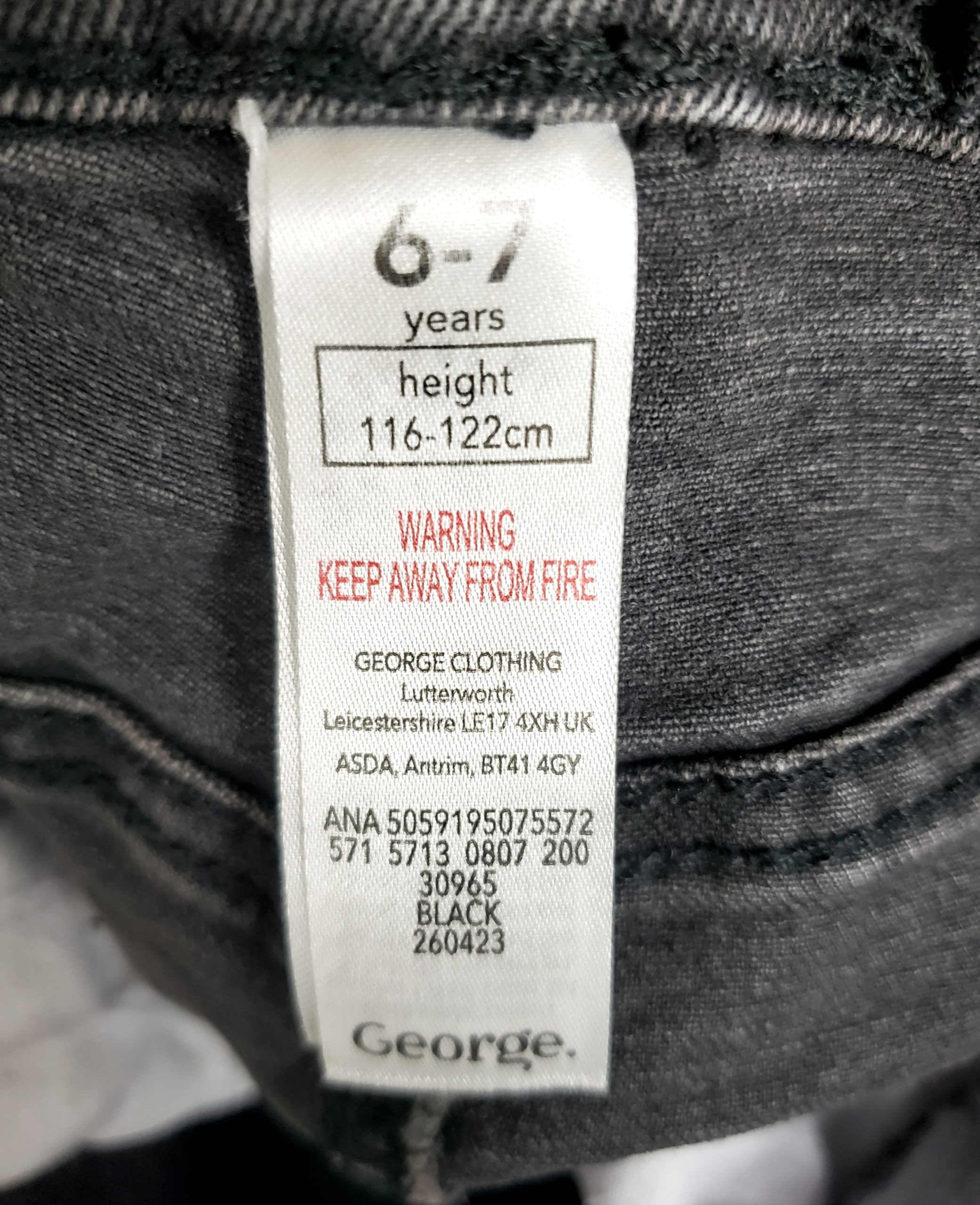 Дитячі джинси George темно-сині 6-7 років зріст 116-122 см бавовна еластан вживані ідеальний стан 8 Дитячі джинси George темно-сині 6-7 років зріст 116-122 см бавовна еластан вживані ідеальний стан - Зображення 8