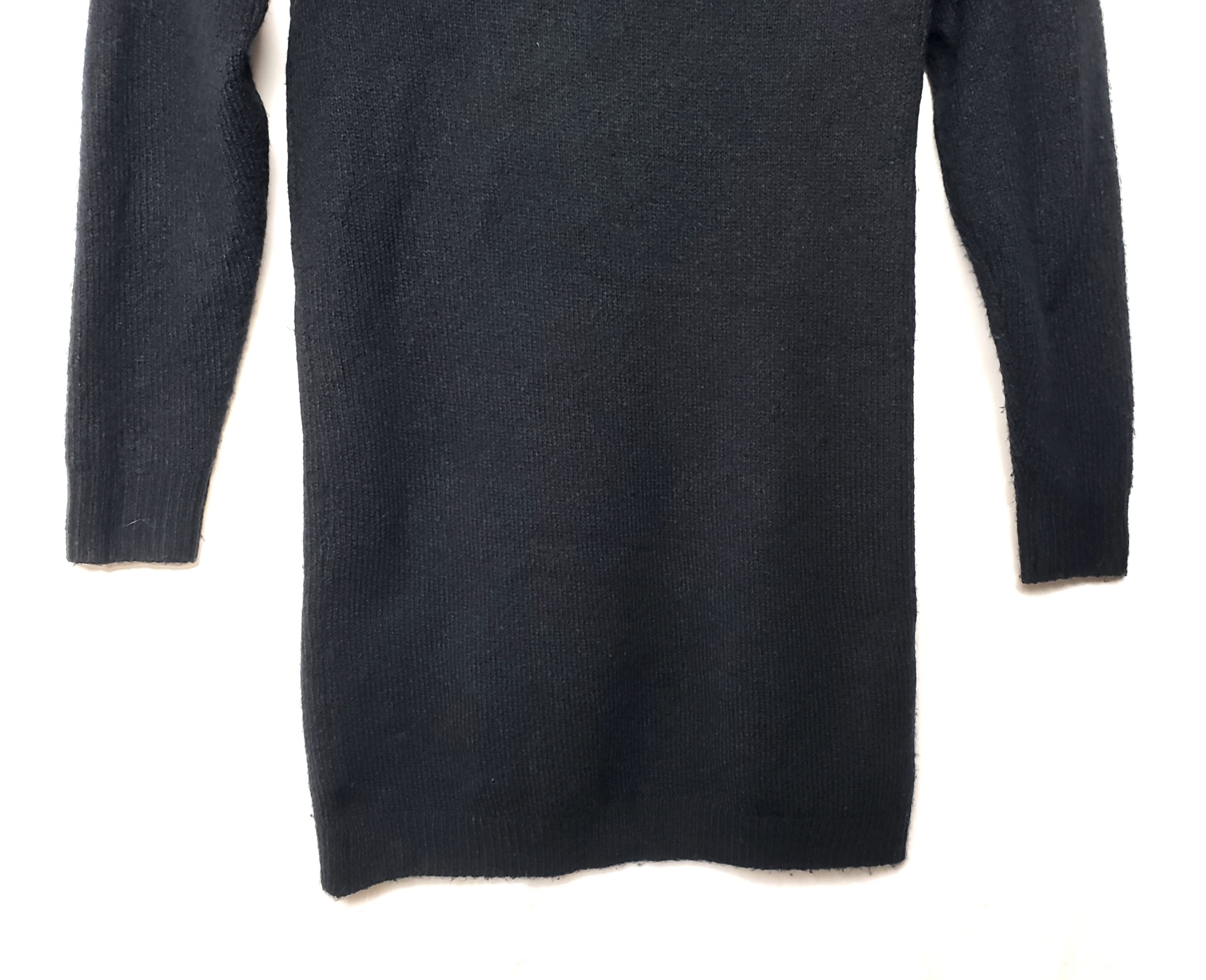 Темно-синя туніка-светр з пайєтками Next для дівчинки 11 років - ідеальний стан, вживаний одяг 6 Темно-синя туніка-светр з пайєтками Next для дівчинки 11 років - ідеальний стан, вживаний одяг - Зображення 6