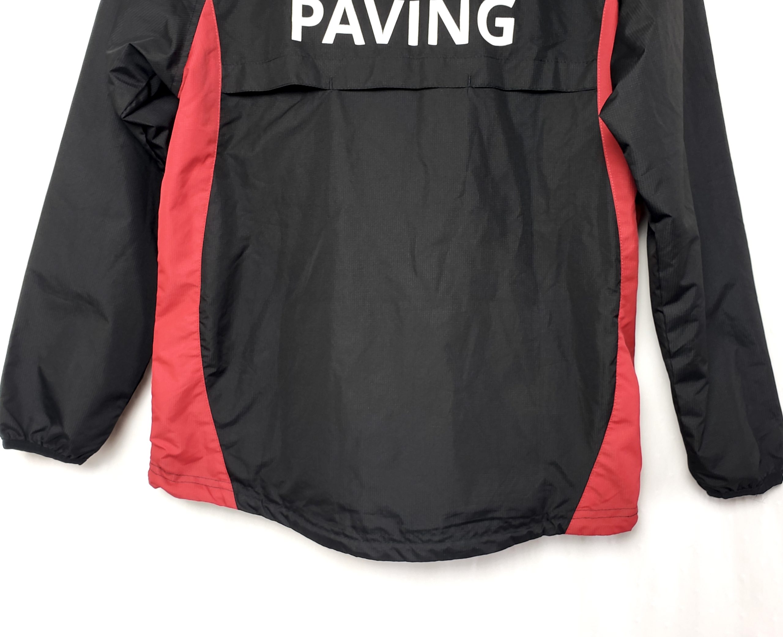 Спортивна куртка чорно-червона для активного відпочинку осінь-зима | Вітровка для бігу та тренувань 7 Спортивна куртка чорно-червона для активного відпочинку осінь-зима | Вітровка для бігу та тренувань - Зображення 7