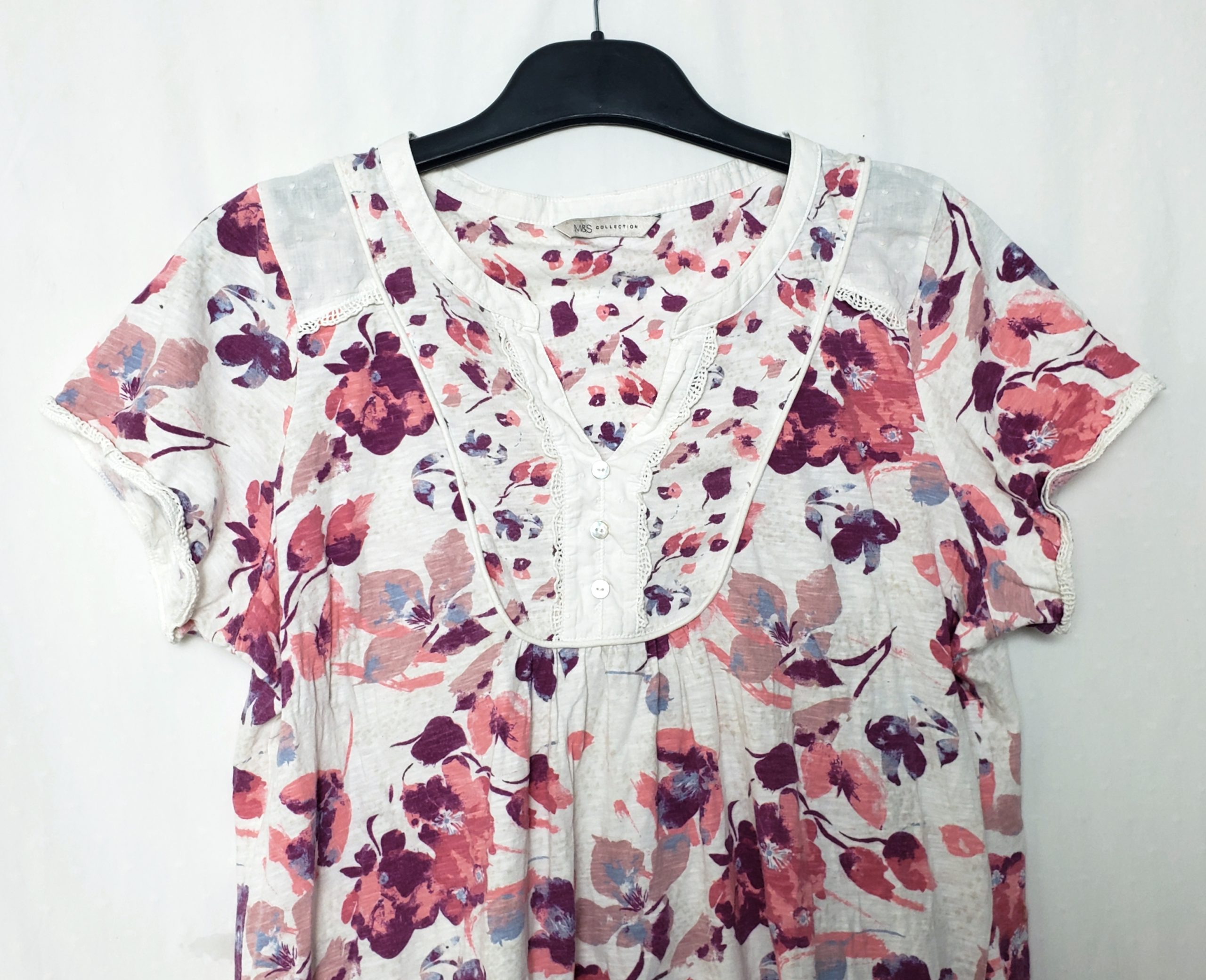 Літня блуза M&S з квітковим принтом - ідеальна для щоденного носіння та відпустки 3 Літня блуза M&S з квітковим принтом - ідеальна для щоденного носіння та відпустки - Зображення 3