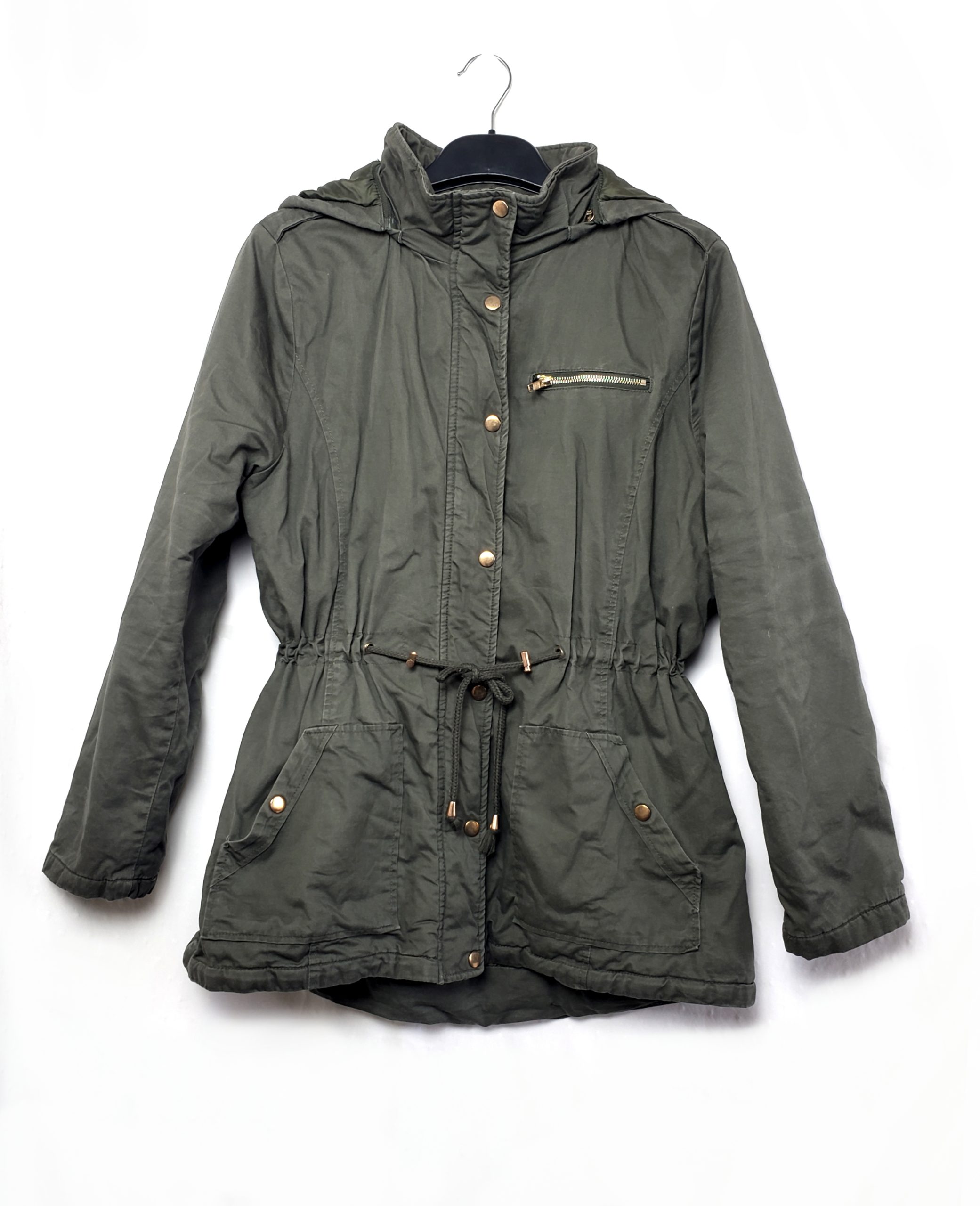 Жіноча куртка хакі з капюшоном Identity - бавовняна парка вживана розмір 42 2 Жіноча куртка хакі з капюшоном Identity - бавовняна парка вживана розмір 42 - Зображення 2