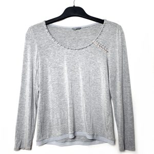 Сіра блуза Per Una з декором - стильний одяг для повсякденного носіння та особливих випадків