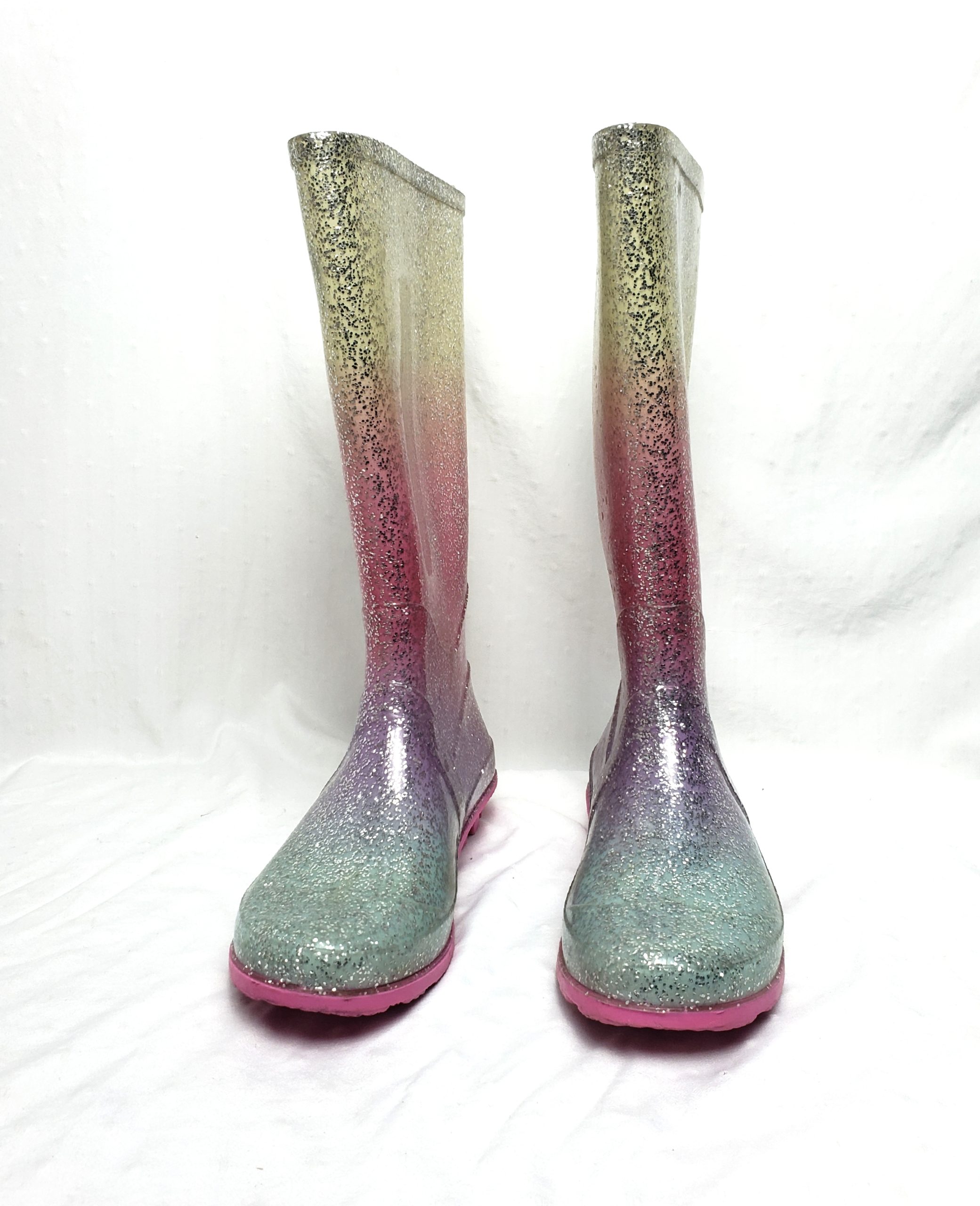Стильні веселкові гумові чоботи - модний багатокольоровий дизайн з блискітками 35/36 2 Стильні веселкові гумові чоботи - модний багатокольоровий дизайн з блискітками 35/36 - Зображення 2