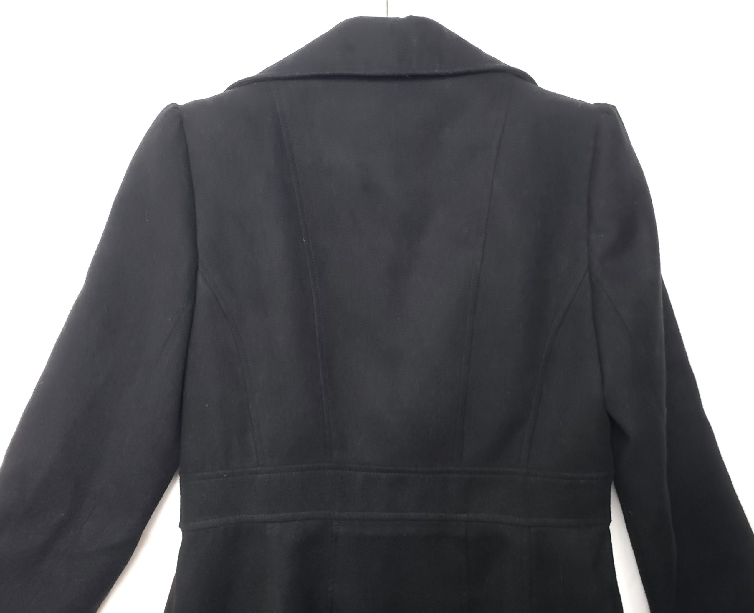 Чорне жіноче пальто Atmosphere з двобортним застібанням - елегантний верхній одяг 5 Чорне жіноче пальто Atmosphere з двобортним застібанням - елегантний верхній одяг - Зображення 5