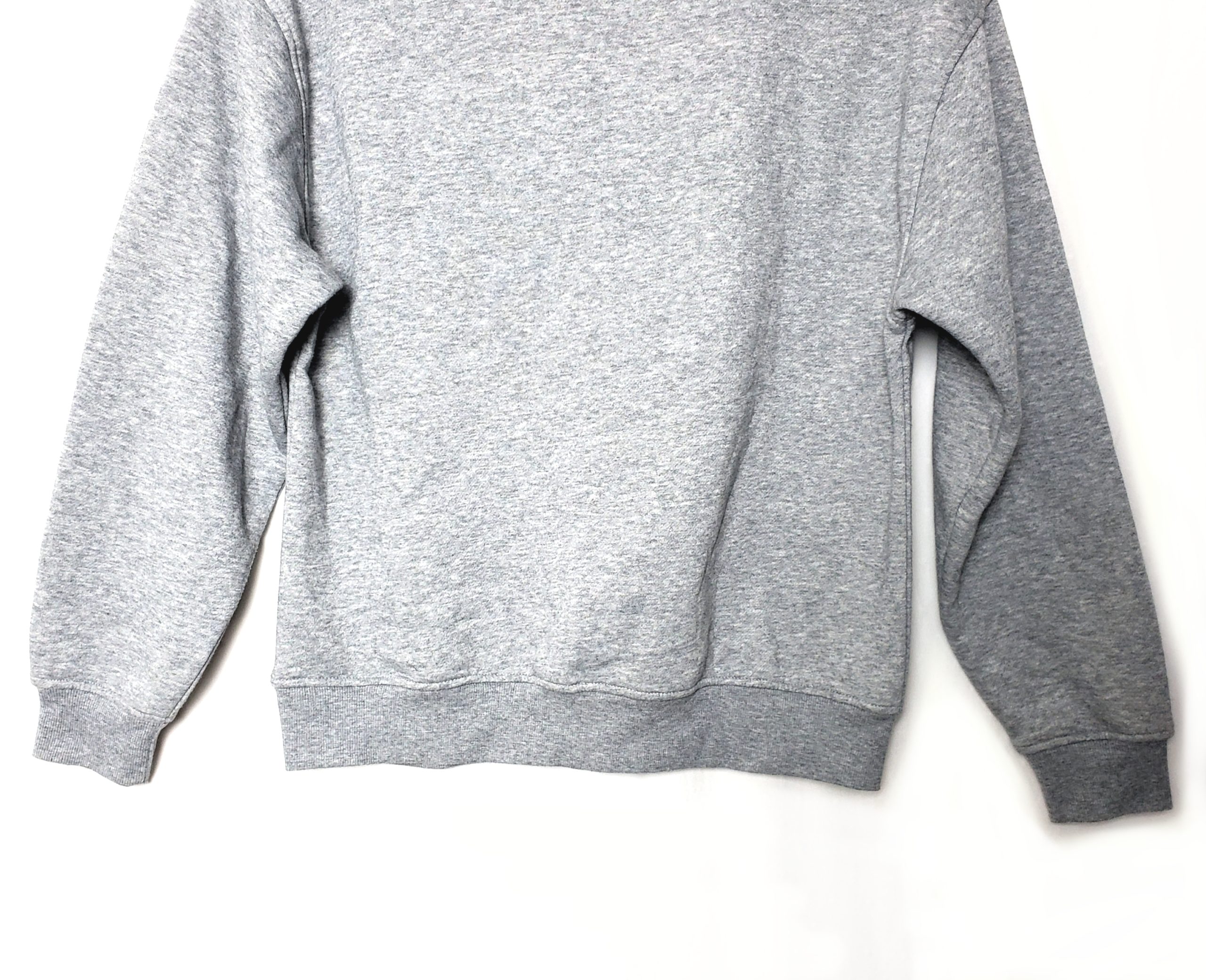 Сірий світшот з написом - вживаний одяг для повсякденного стилю та осінньо-зимового сезону 6 Сірий світшот з написом - вживаний одяг для повсякденного стилю та осінньо-зимового сезону - Зображення 6