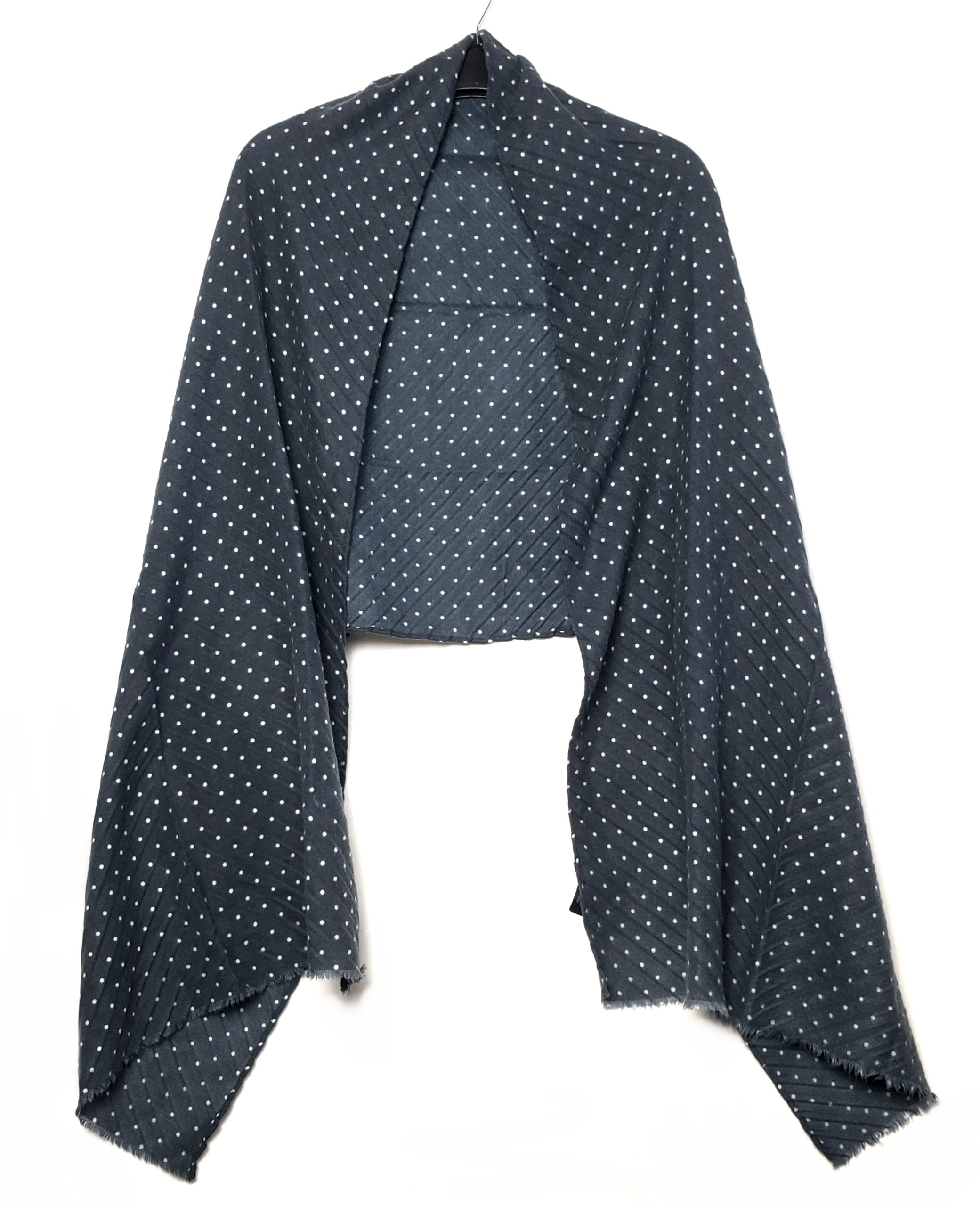 Стильний шарф в горошок Primark - ідеальний аксесуар для повсякденного стилю та особливих випадків 5 Стильний шарф в горошок Primark - ідеальний аксесуар для повсякденного стилю та особливих випадків - Зображення 5