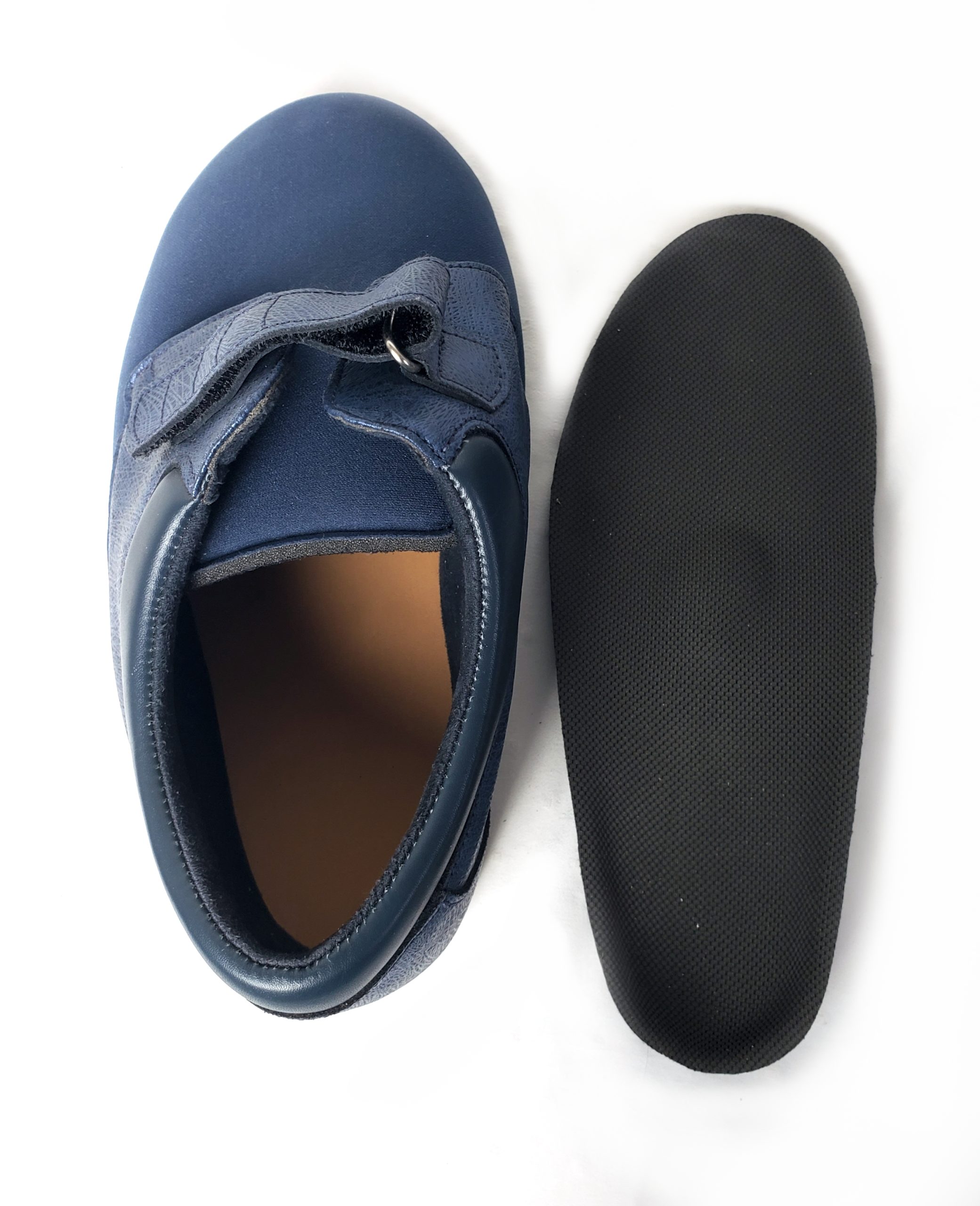 Синє ортопедичне взуття для щоденного комфорту - всесезонна модель з текстилю та гуми 6 Синє ортопедичне взуття для щоденного комфорту - всесезонна модель з текстилю та гуми - Зображення 6