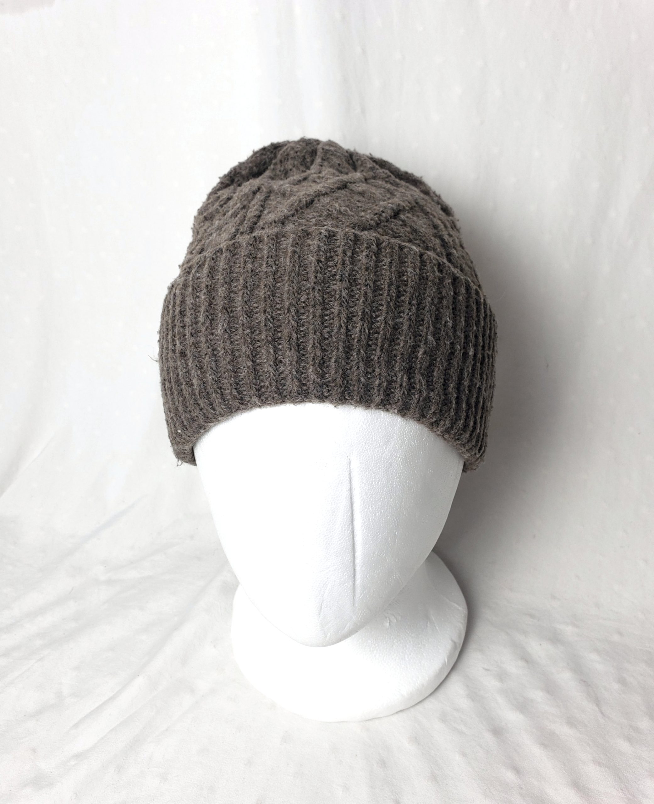 В'язана шапка Primark коричнева з косами - тепла зимова шапка з поліестеру 1 В'язана шапка Primark коричнева з косами - тепла зимова шапка з поліестеру