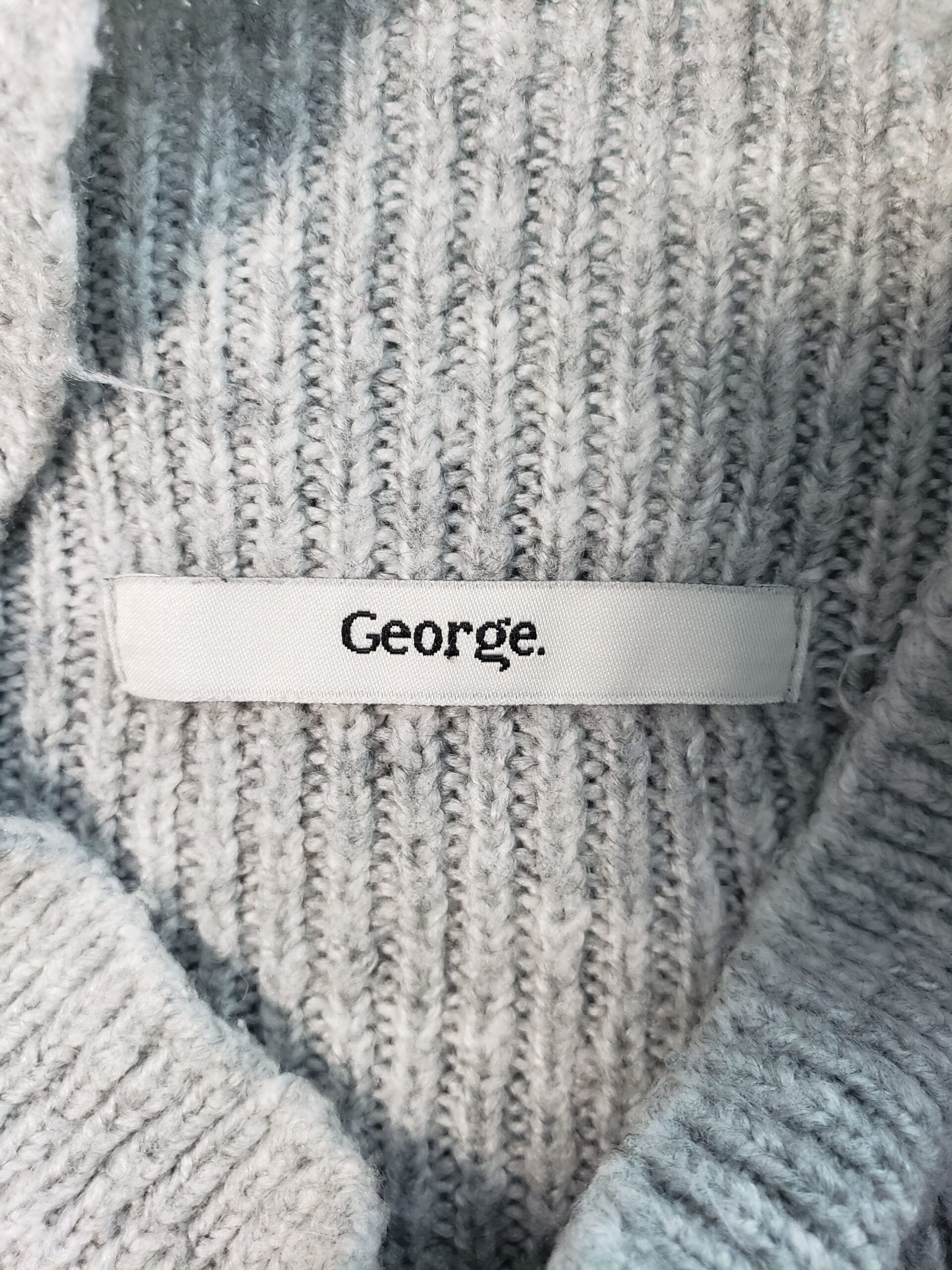 Сірий светр з високим коміром George - ідеальний повсякденний одяг 6 Сірий светр з високим коміром George - ідеальний повсякденний одяг - Зображення 6