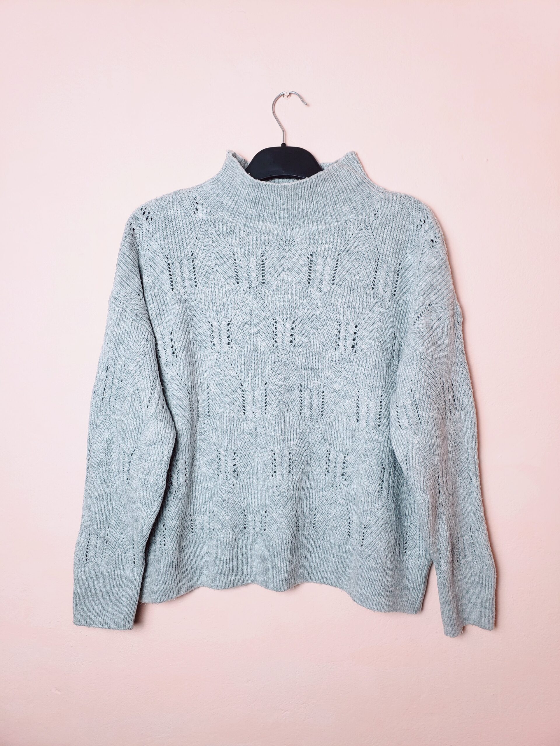 Сірий светр з високим коміром George - ідеальний повсякденний одяг 1 Сірий светр з високим коміром George - ідеальний повсякденний одяг