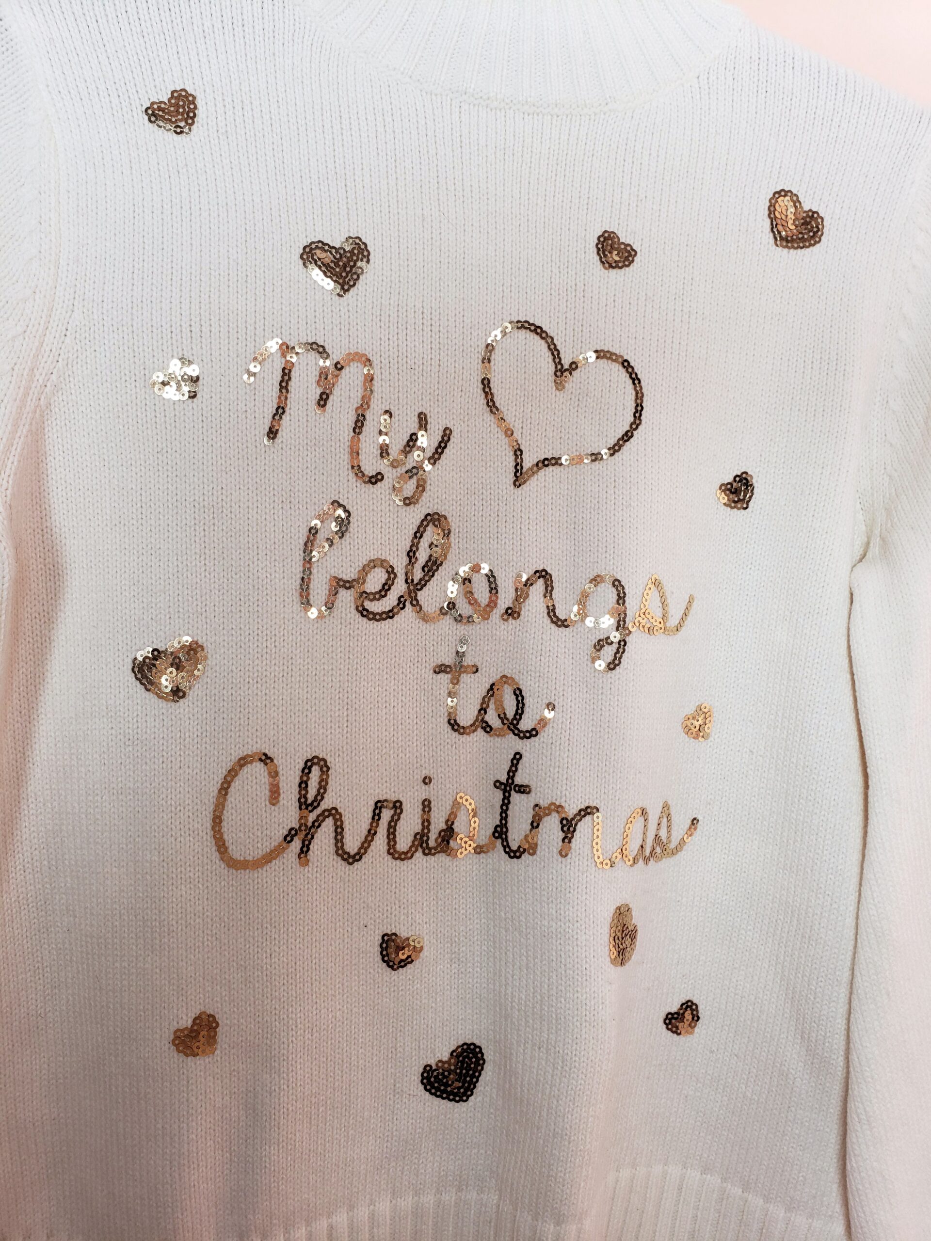 Стильний білий різдвяний светр Fashion Union - елегантний святковий трикотаж з блискучим принтом 3 Стильний білий різдвяний светр Fashion Union - елегантний святковий трикотаж з блискучим принтом - Зображення 3