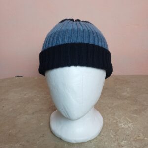 Дитяча в'язана шапка Next 5-6 років синя блакитна