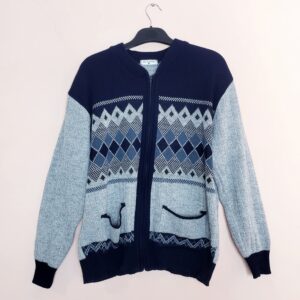 Стильний в'язаний кардиган Bellisimo з унікальним принтом