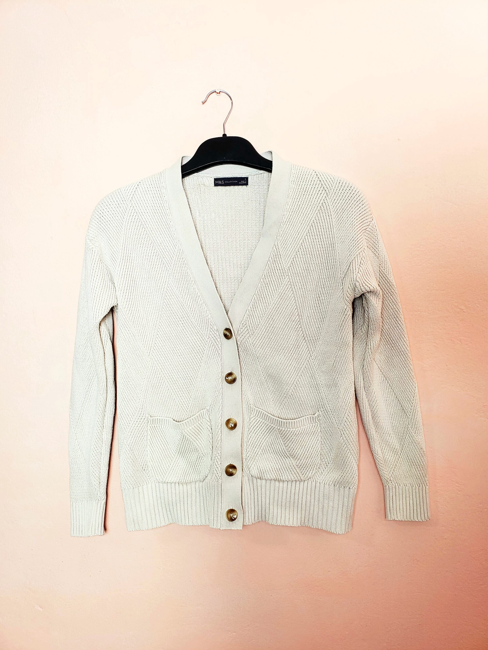 Бежевий в'язаний кардиган M&S Collection - класичний жіночий кардиган з бавовни 1 Бежевий в'язаний кардиган M&S Collection - класичний жіночий кардиган з бавовни