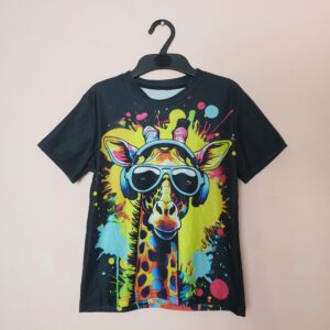 Дитяча футболка з принтом жирафа розмір 140 - сіра багатокольорова з поліестеру