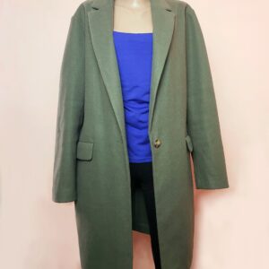 Стильне жіноче пальто хакі Primark - ідеальний вибір для осінньо-зимового сезону та повсякденного носіння