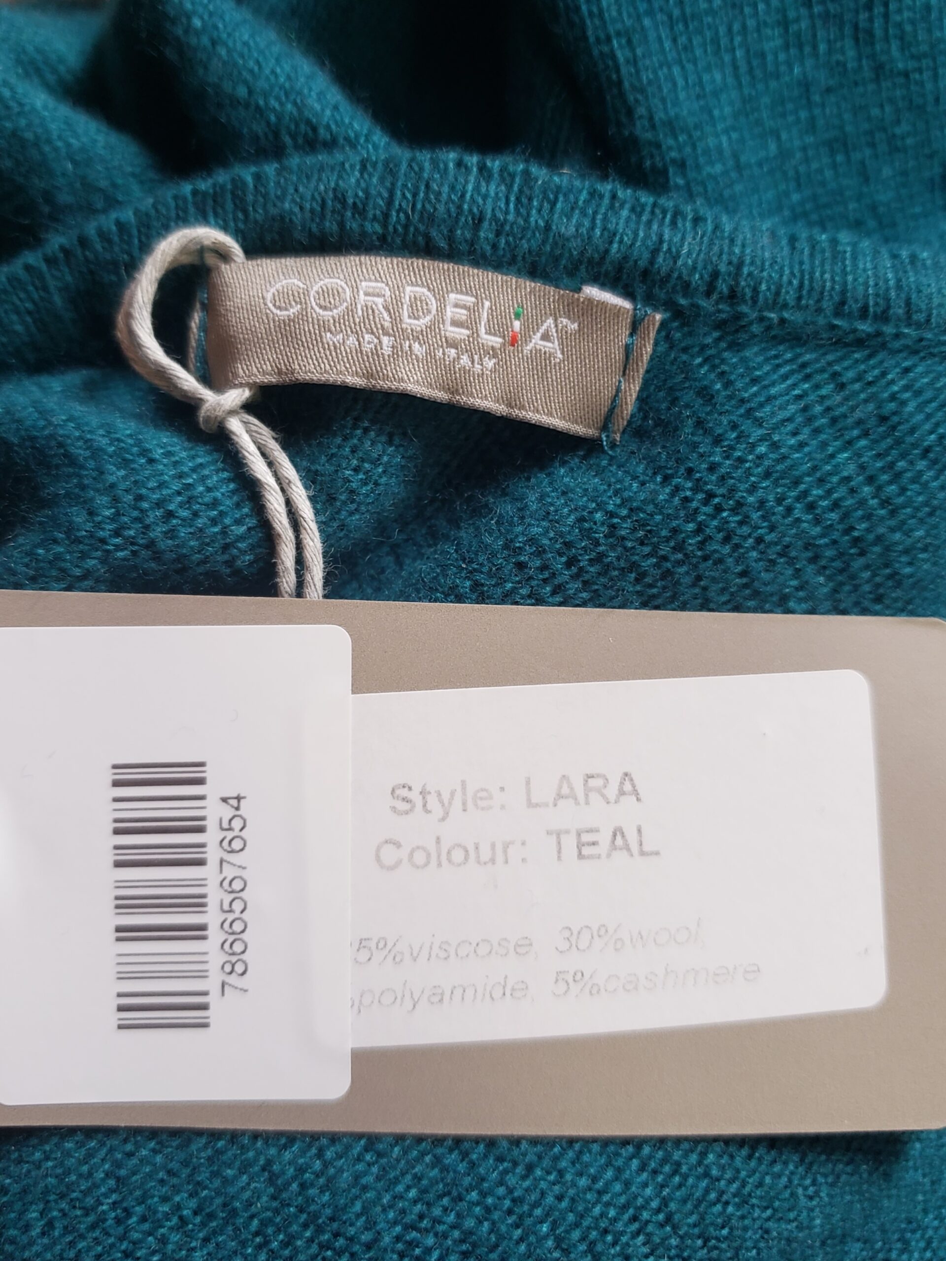 Жіноче пончо Cordelia синього кольору з кашеміром - елегантний асиметричний одяг 7 Жіноче пончо Cordelia синього кольору з кашеміром - елегантний асиметричний одяг - Зображення 7