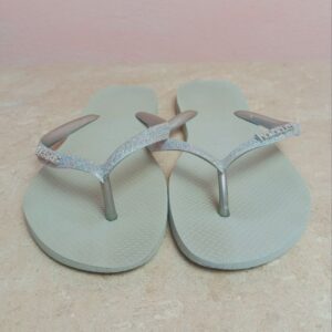 Жіночі сріблясті в'єтнамки Havaianas літні 39/40