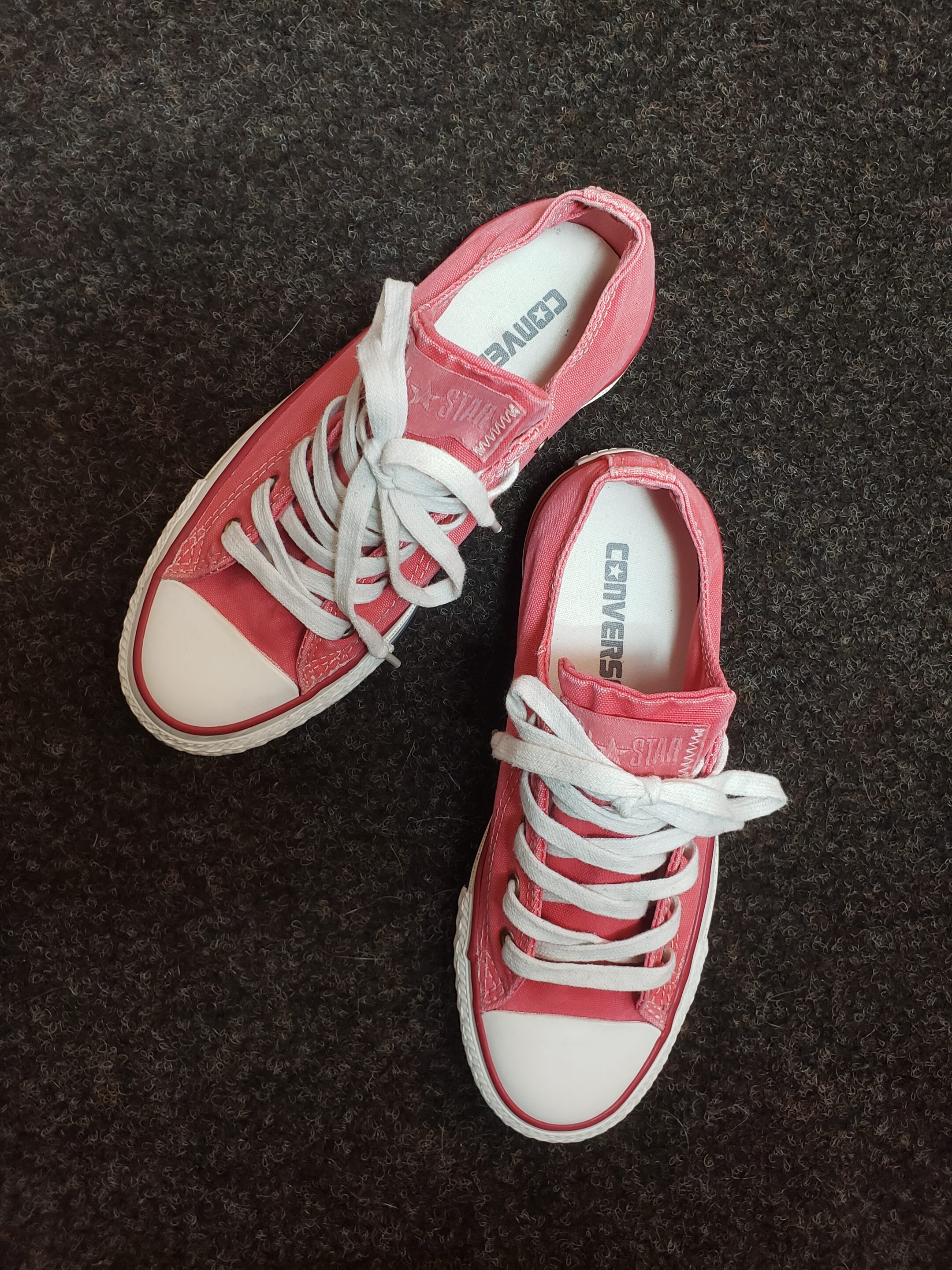 Для дітей рожеві кеди Converse на весну, літо, осінь розмір 35 1 Для дітей рожеві кеди Converse на весну, літо, осінь розмір 35