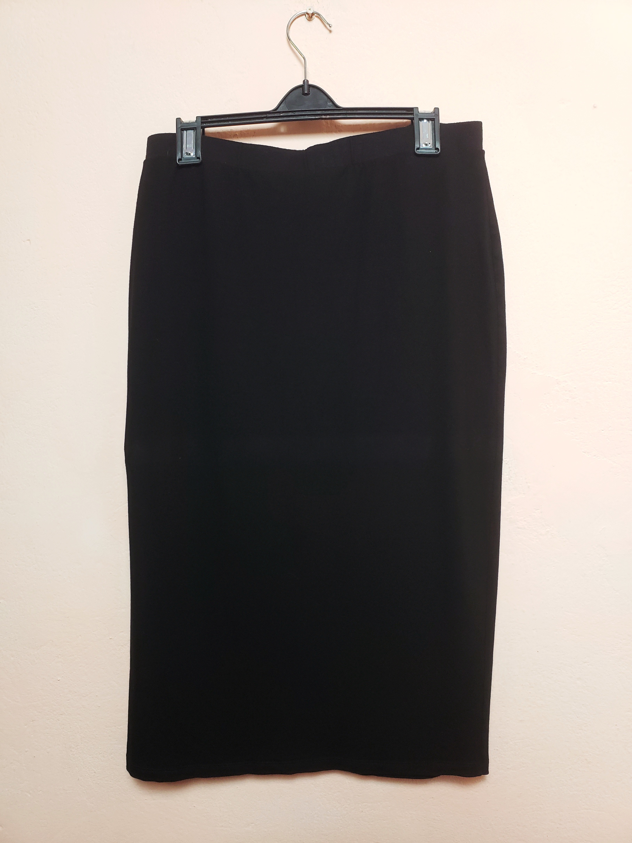 Жіноча чорна спідниця міді ASOS DESIGN розмір M/L розмір UK 14 / EU 42 / US 10 3 Жіноча чорна спідниця міді ASOS DESIGN розмір M/L розмір UK 14 / EU 42 / US 10 - Зображення 3